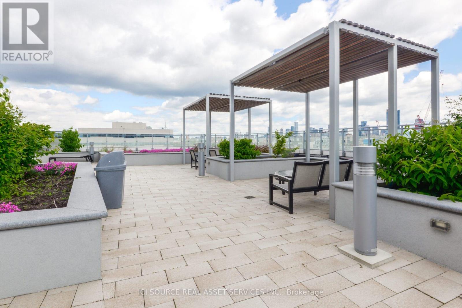 1020 - 525 Adelaide Street W, Toronto, Ontario  M5V 0N7 - Photo 24 - C12461712