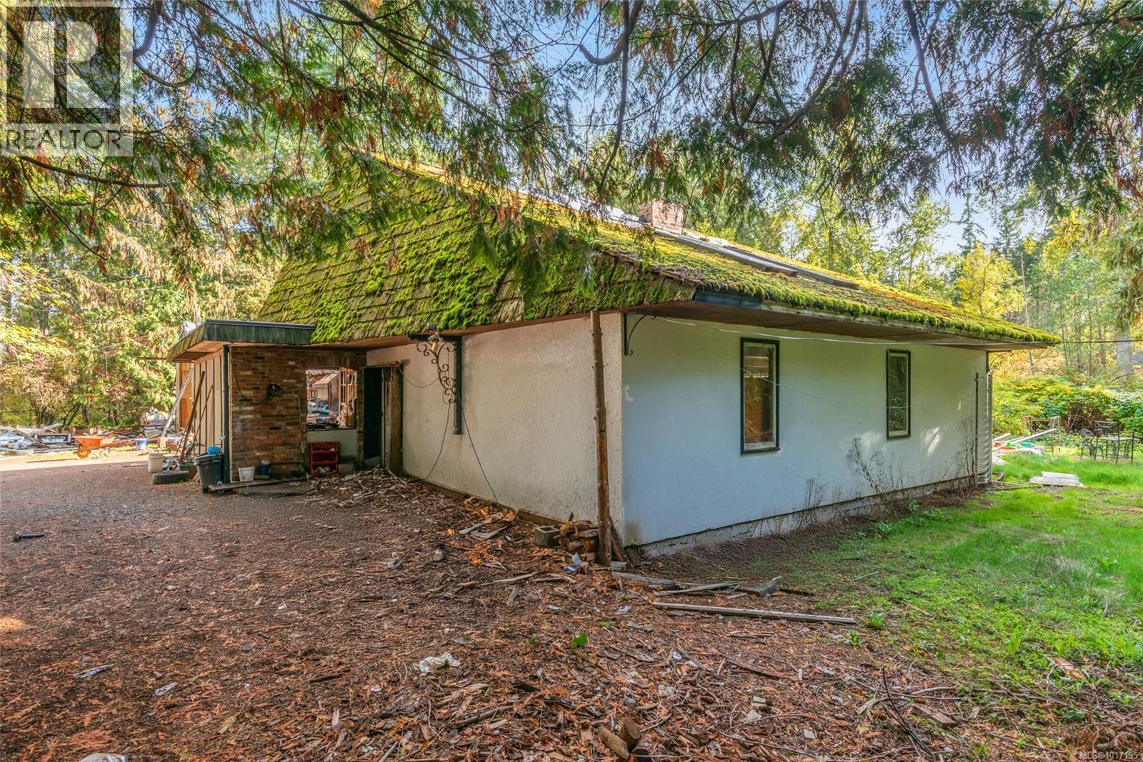 400 Manse Rd, Parksville, British Columbia  V9Y 2B2 - Photo 1 - 1017195