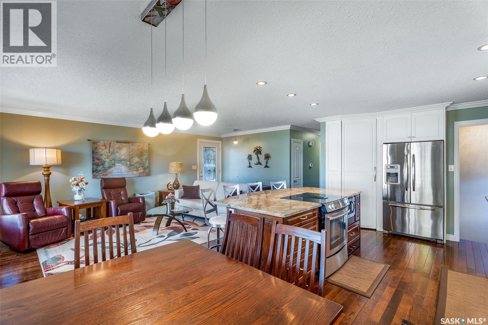 903 Branion Drive, Prince Albert, Saskatchewan  S6V 2S6 - Photo 10 - SK020780
