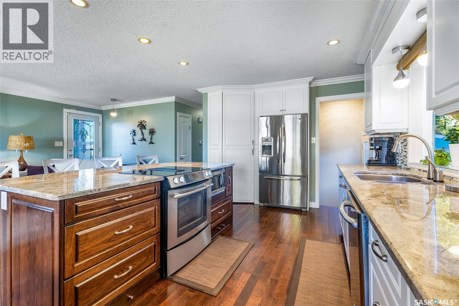 903 Branion Drive, Prince Albert, Saskatchewan  S6V 2S6 - Photo 12 - SK020780