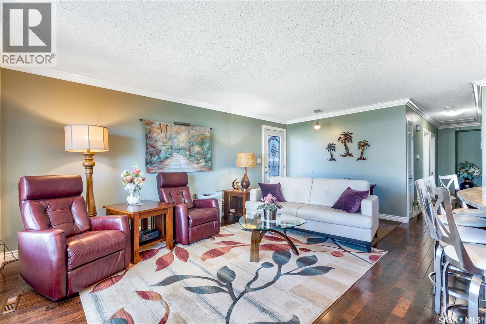 903 Branion Drive, Prince Albert, Saskatchewan  S6V 2S6 - Photo 3 - SK020780