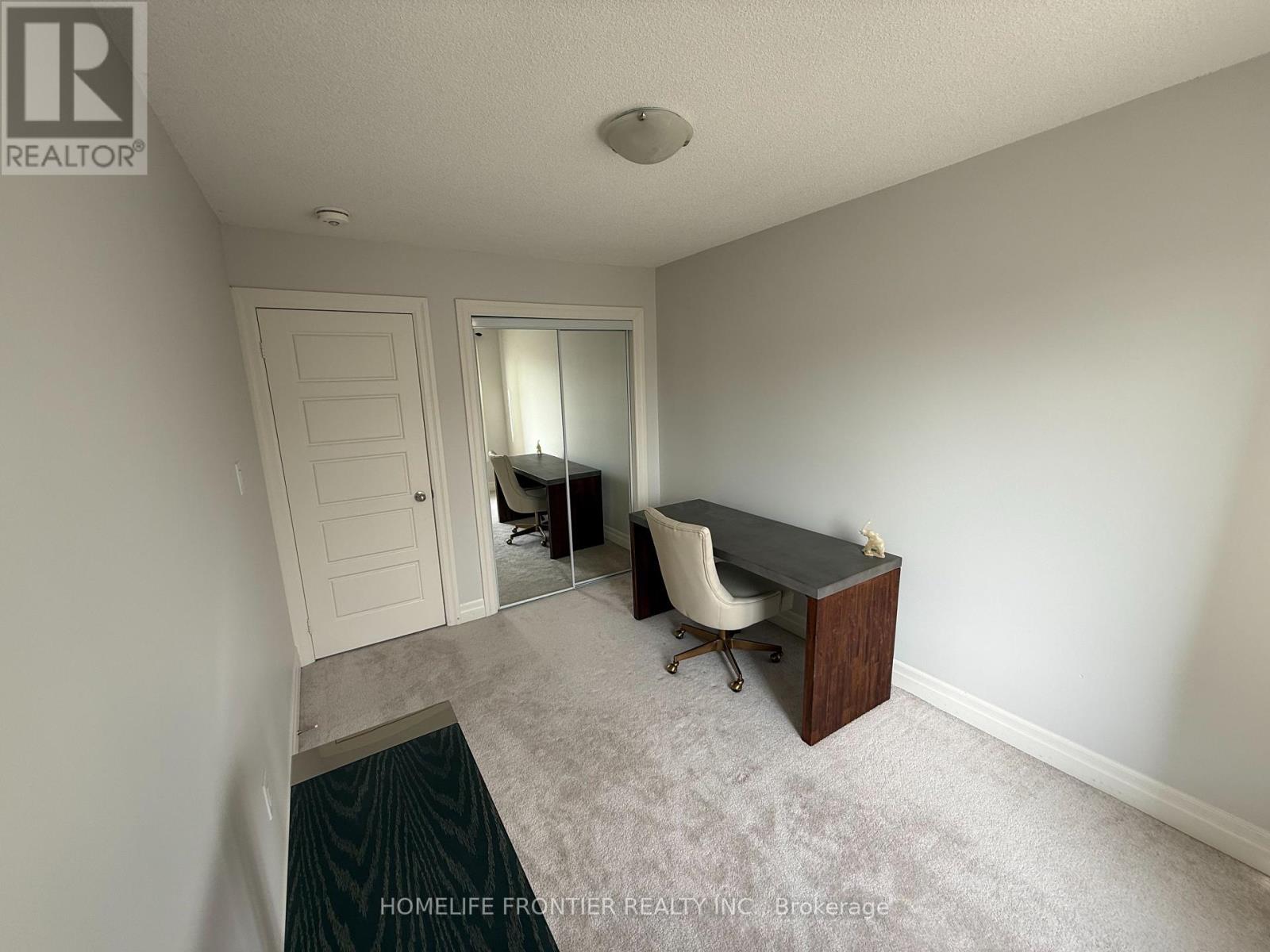 30 Vantage Loop Avenue, Newmarket, Ontario  L3X 0K6 - Photo 33 - N12461683