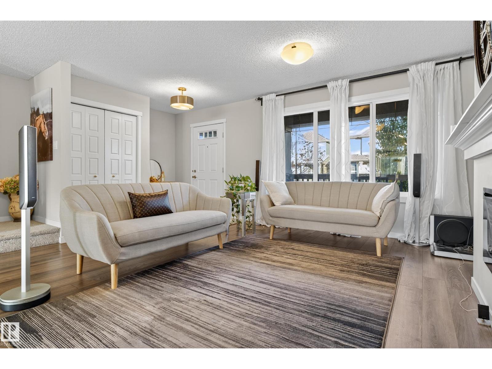 1536 22 St Nw Nw, Edmonton, Alberta  T6T 2B8 - Photo 6 - E4461856