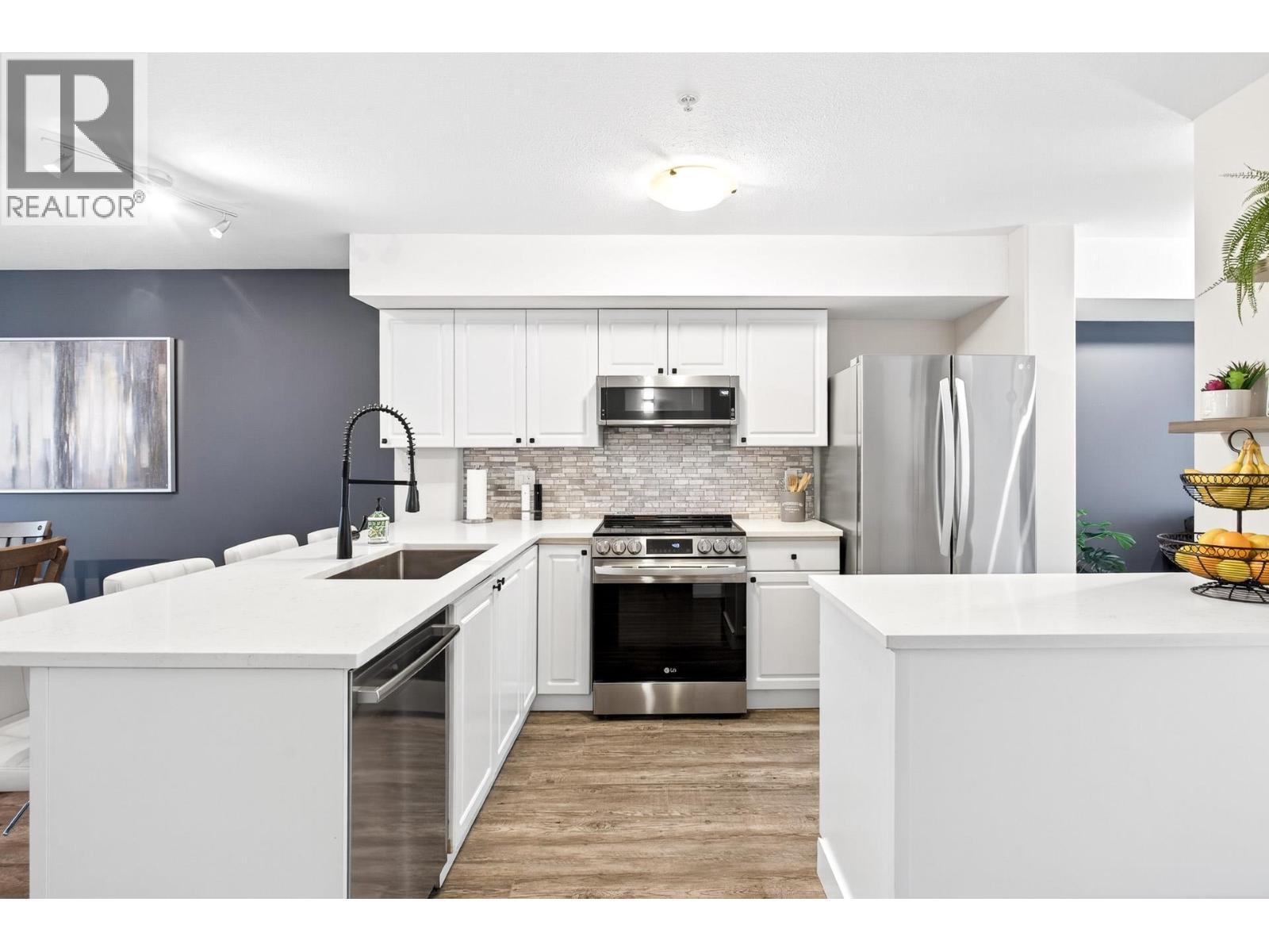 18 2927 Fremont Street, Port Coquitlam, British Columbia  V3B 7X8 - Photo 2 - R3057897