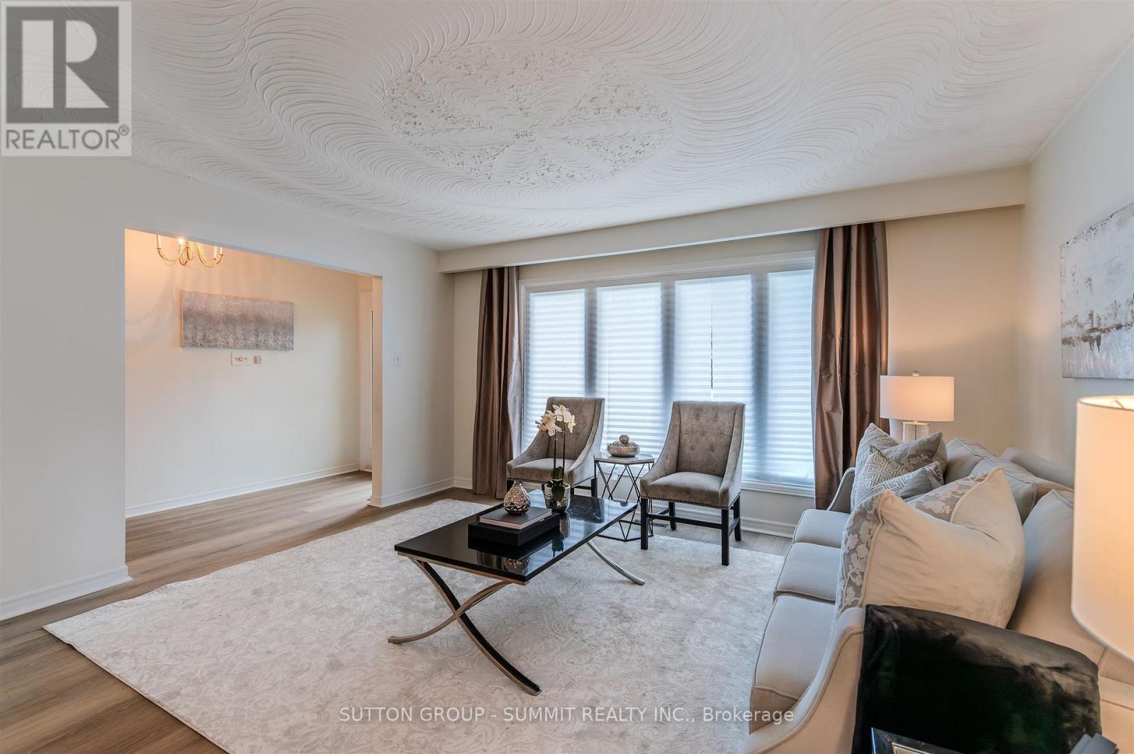 83 Curtis Drive, Brampton, Ontario  L6Y 2J6 - Photo 10 - W12461696