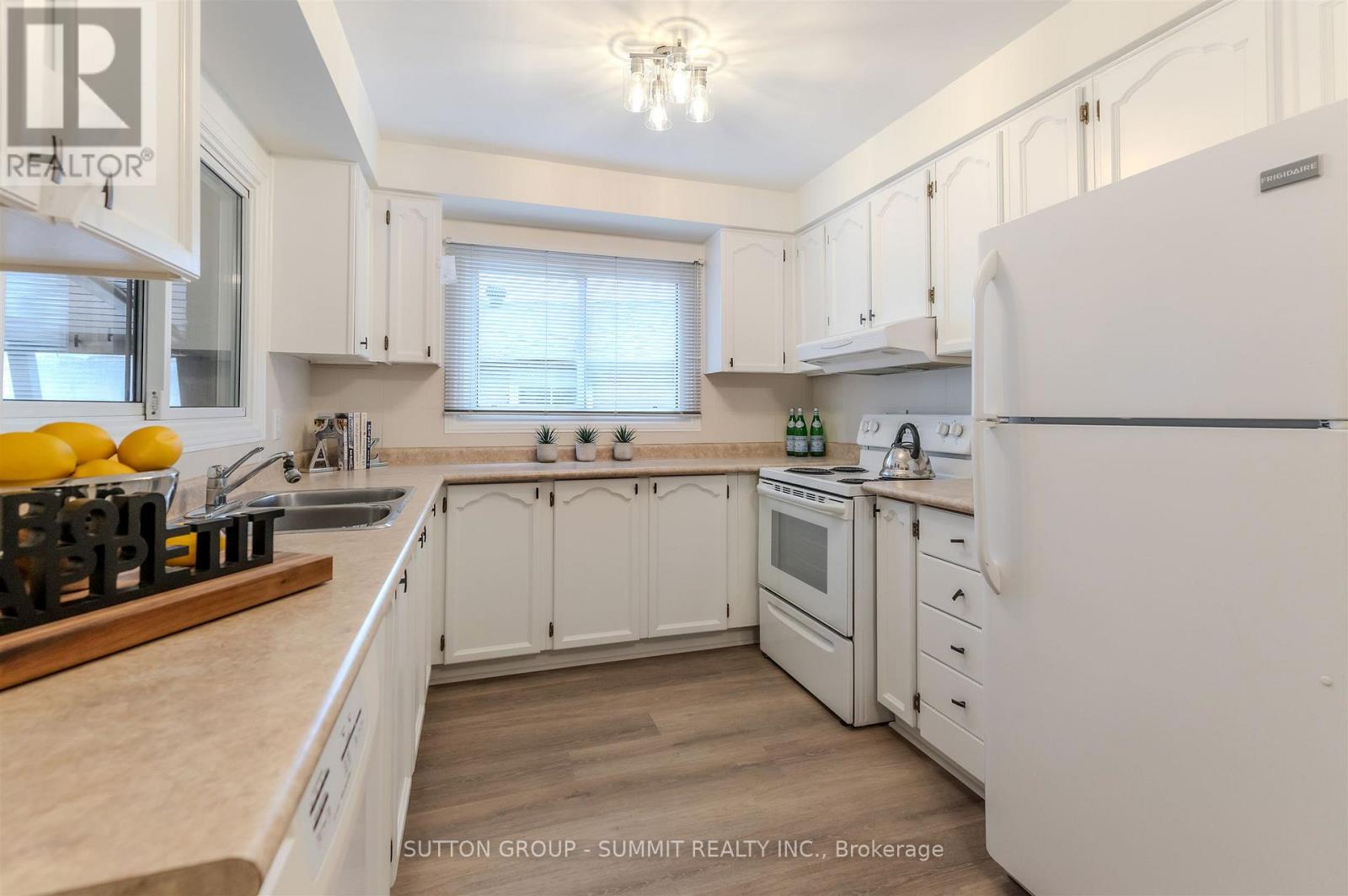 83 Curtis Drive, Brampton, Ontario  L6Y 2J6 - Photo 16 - W12461696