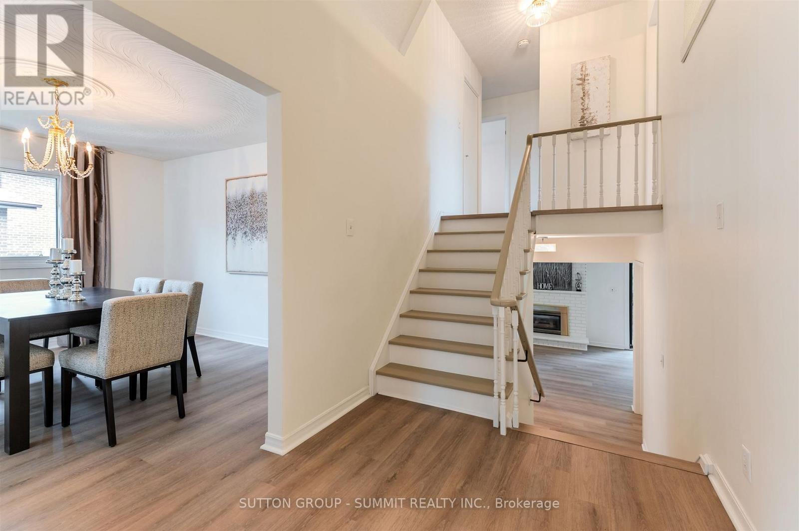 83 Curtis Drive, Brampton, Ontario  L6Y 2J6 - Photo 7 - W12461696