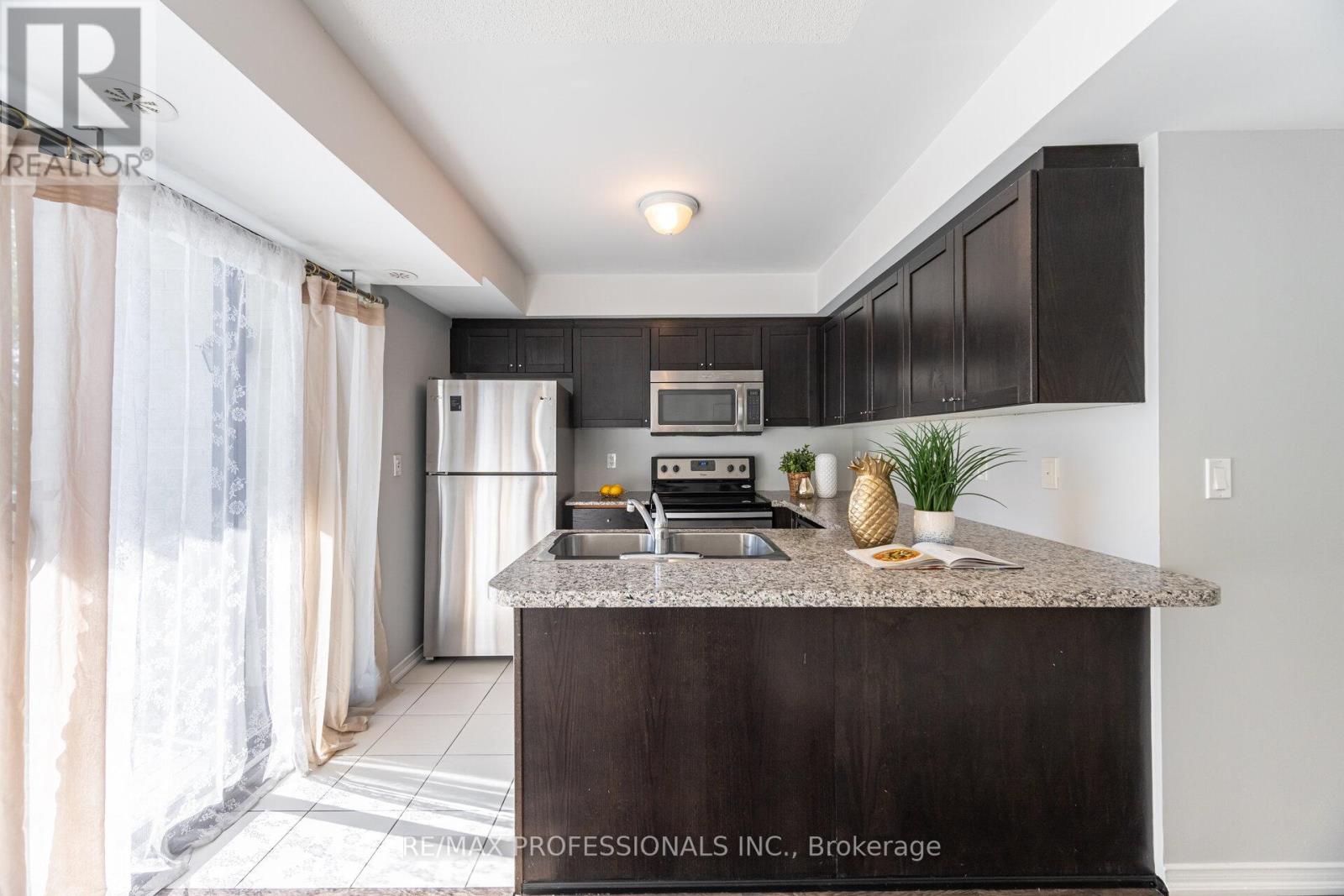 608 - 140 Widdicombe Hill Boulevard, Toronto, Ontario  M9R 0A9 - Photo 12 - W12461702
