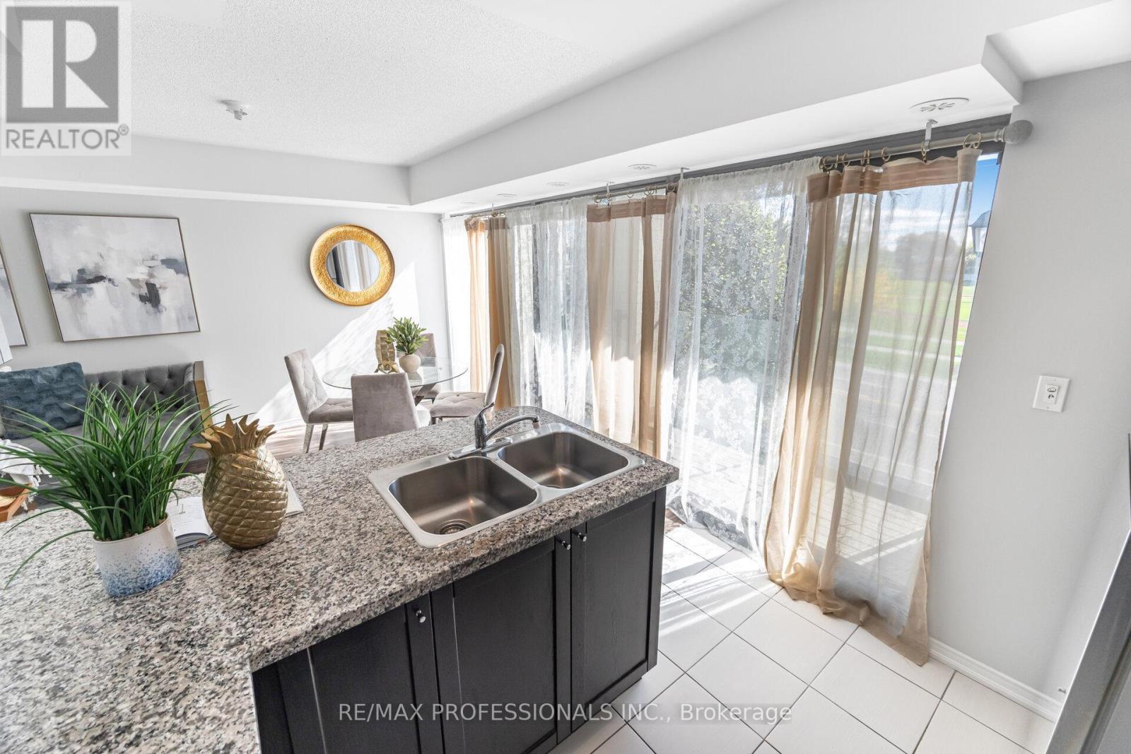 608 - 140 Widdicombe Hill Boulevard, Toronto, Ontario  M9R 0A9 - Photo 15 - W12461702