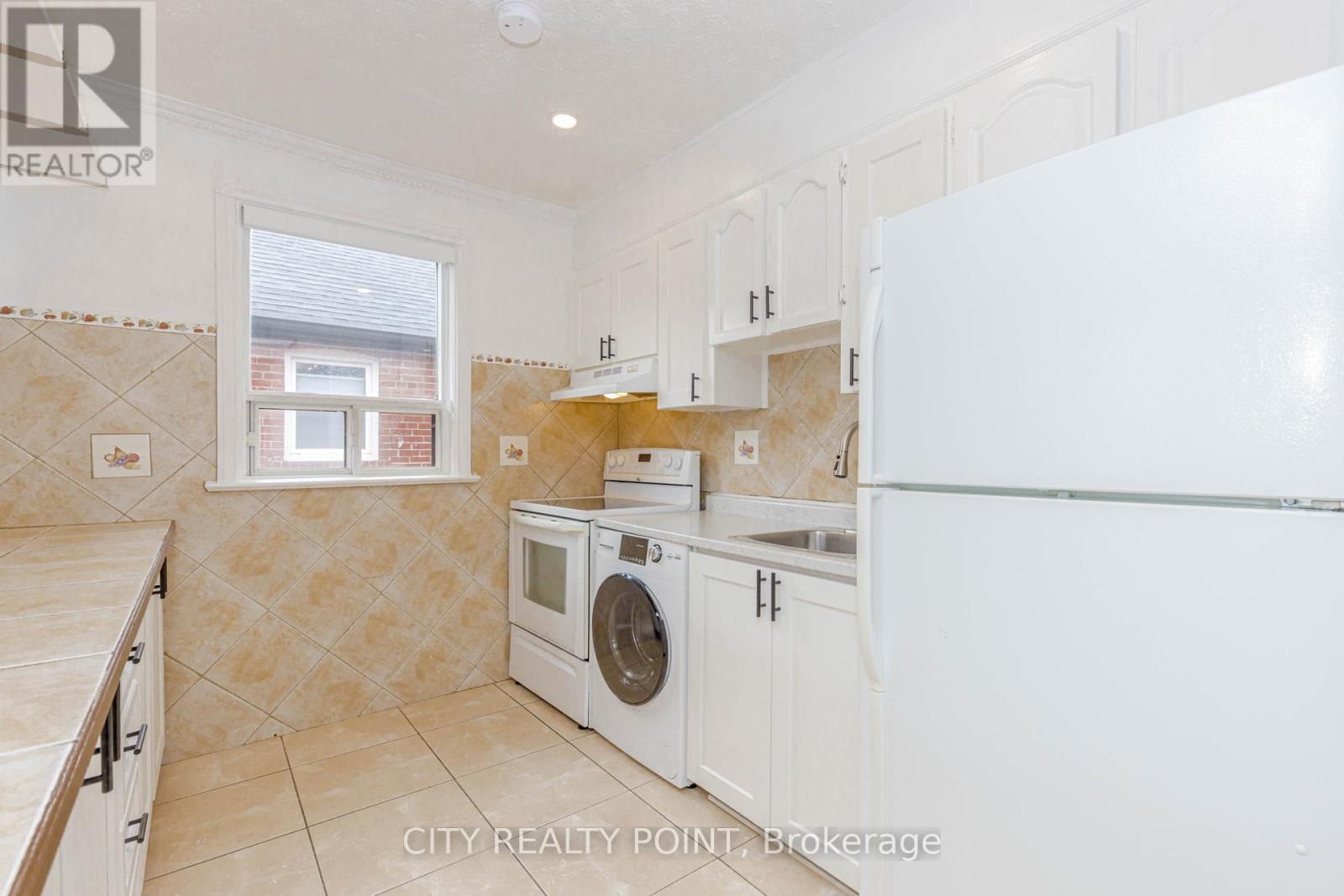 80 Albani Street, Toronto, Ontario  M8V 1X2 - Photo 12 - W12461711