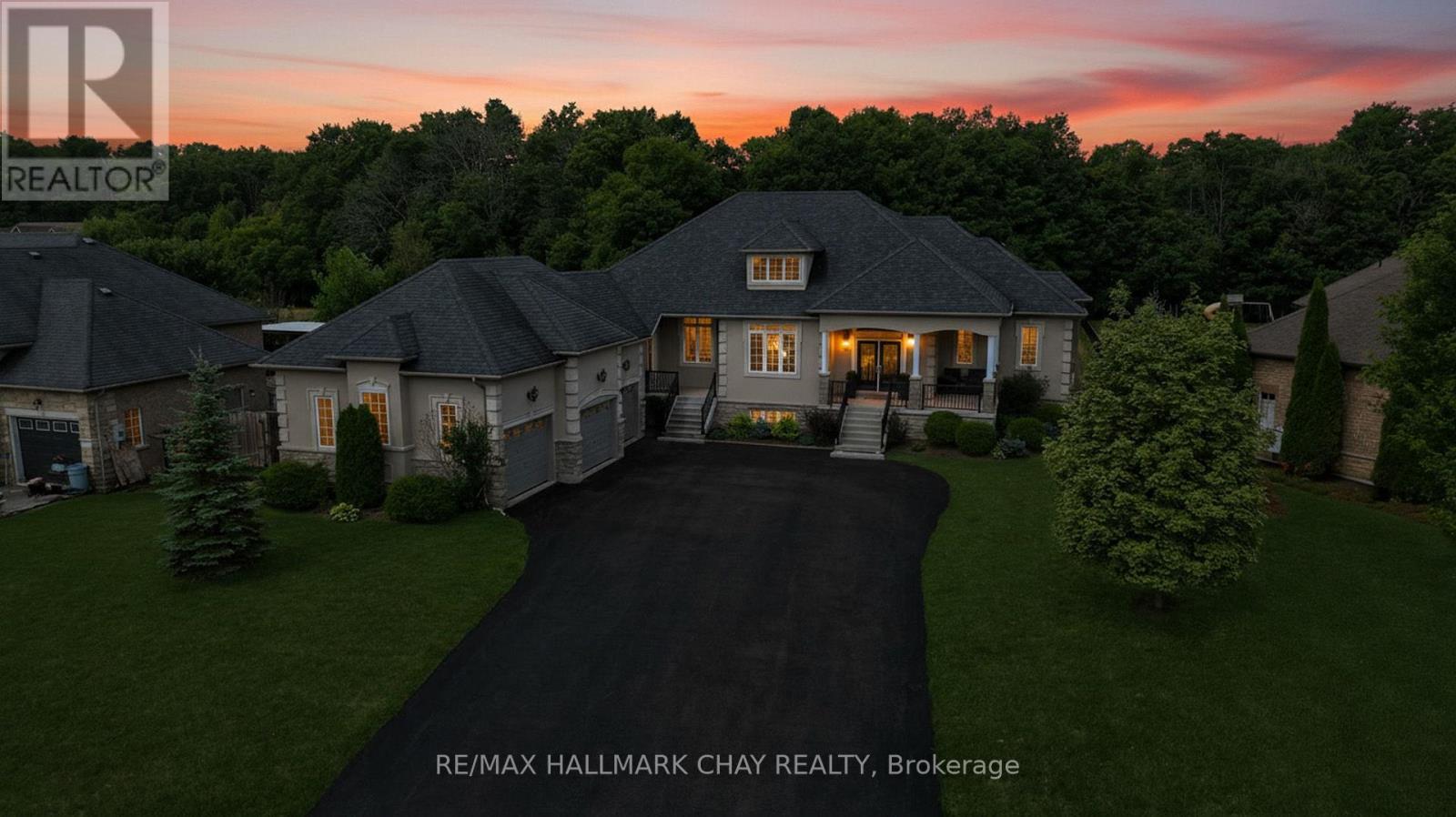 16 BASSWOOD DRIVE, Wasaga Beach, Ontario