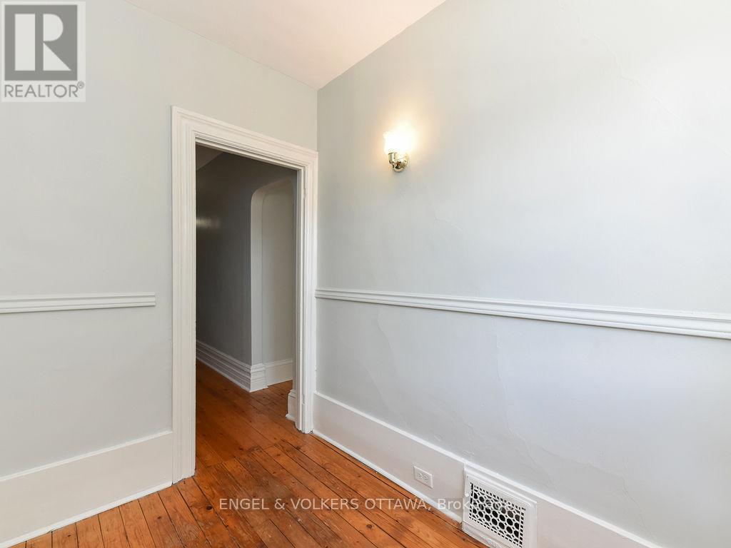 2 - 79 Third Avenue, Ottawa, Ontario  K1S 2J7 - Photo 22 - X12461729