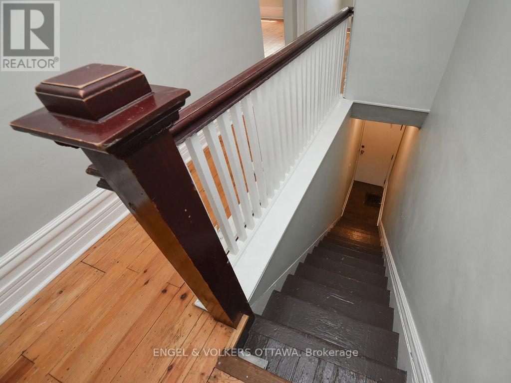2 - 79 Third Avenue, Ottawa, Ontario  K1S 2J7 - Photo 5 - X12461729