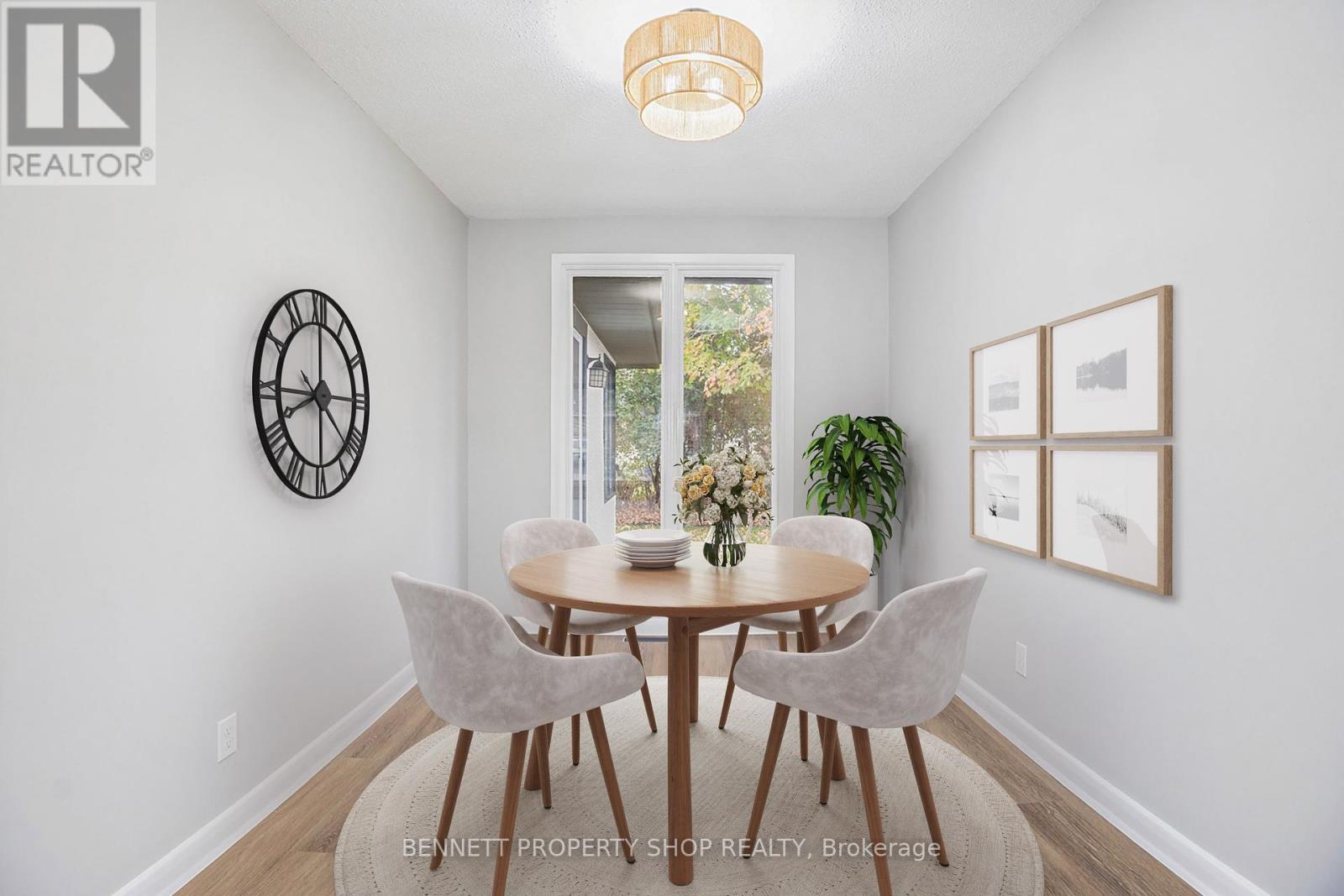 1327 Avenue S Avenue, Ottawa, Ontario  K1G 0C4 - Photo 10 - X12461771