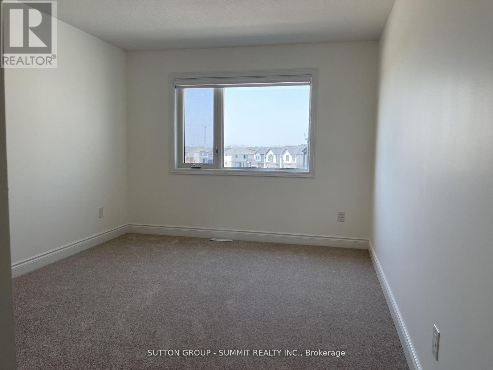 150 Knott Drive, London South, Ontario  L6L 0G6 - Photo 11 - X12461706