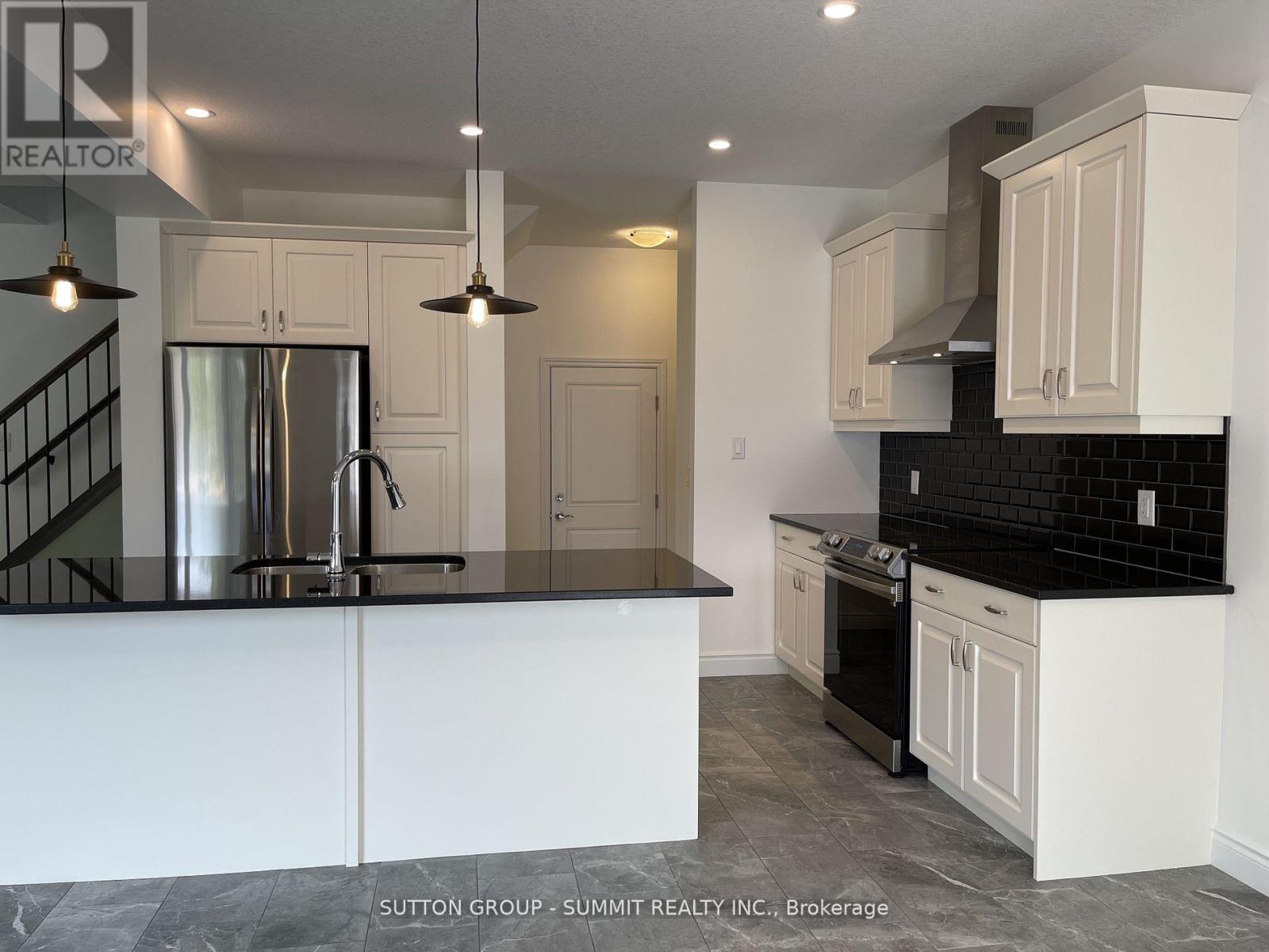 150 Knott Drive, London South, Ontario  L6L 0G6 - Photo 23 - X12461706