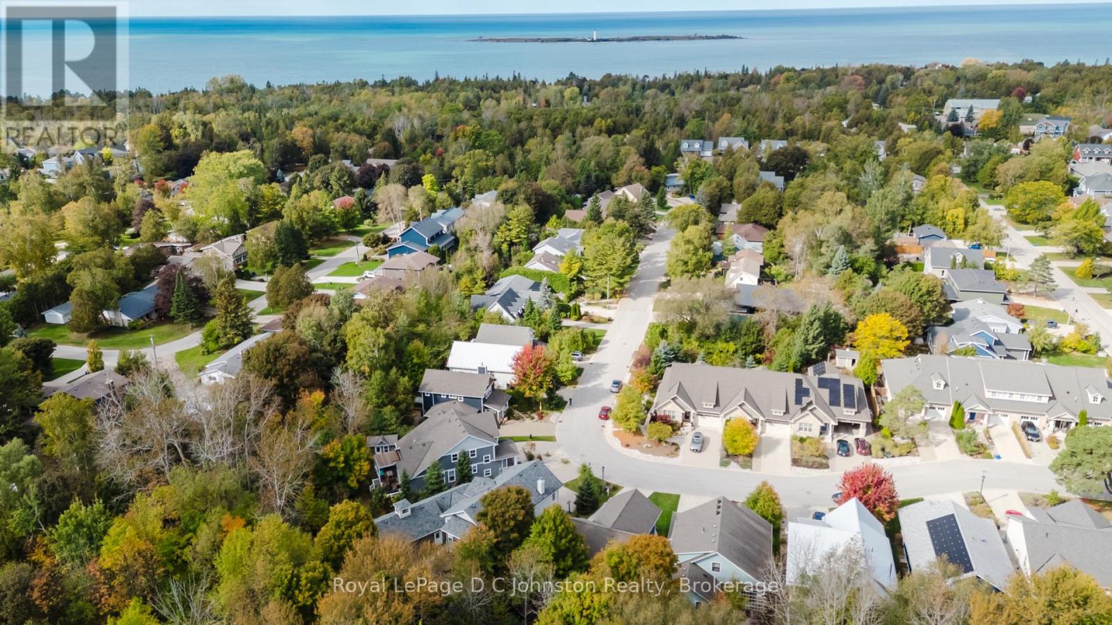 81 Cedar Bush Drive, Saugeen Shores, Ontario  N0H 2L0 - Photo 3 - X12461725