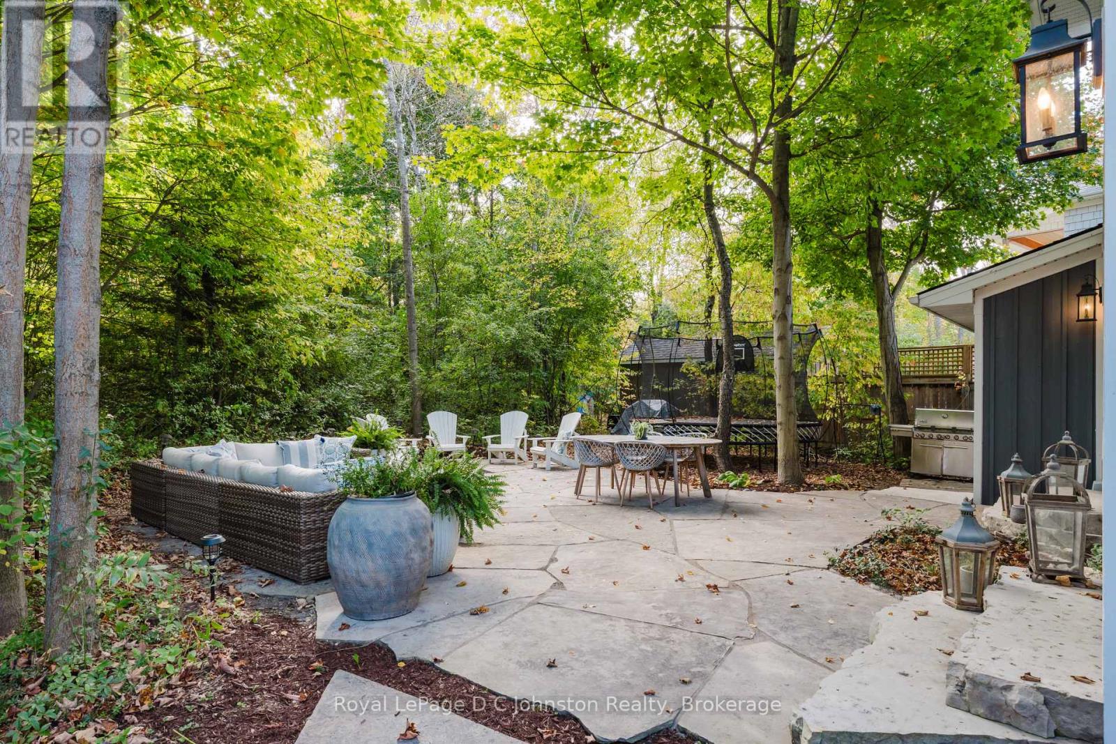 81 Cedar Bush Drive, Saugeen Shores, Ontario  N0H 2L0 - Photo 38 - X12461725