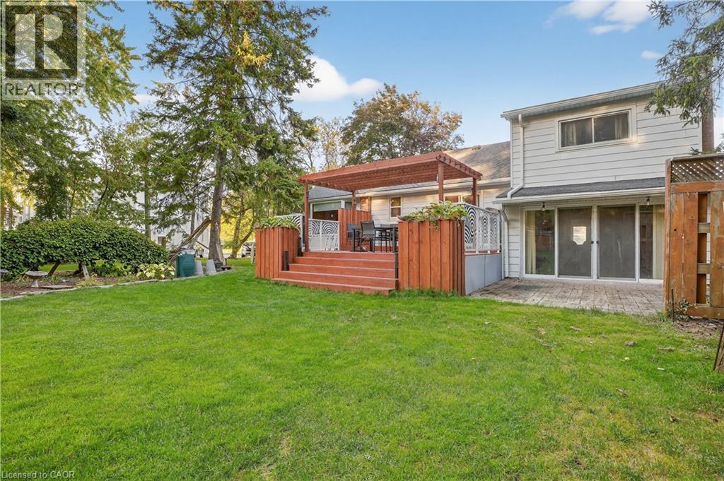 13 Roosevelt Avenue, Waterloo, Ontario  N2L 2N2 - Photo 30 - 40774674
