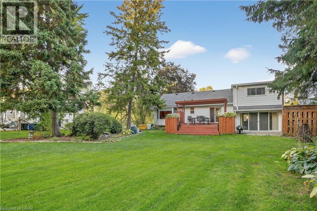 13 Roosevelt Avenue, Waterloo, Ontario  N2L 2N2 - Photo 31 - 40774674