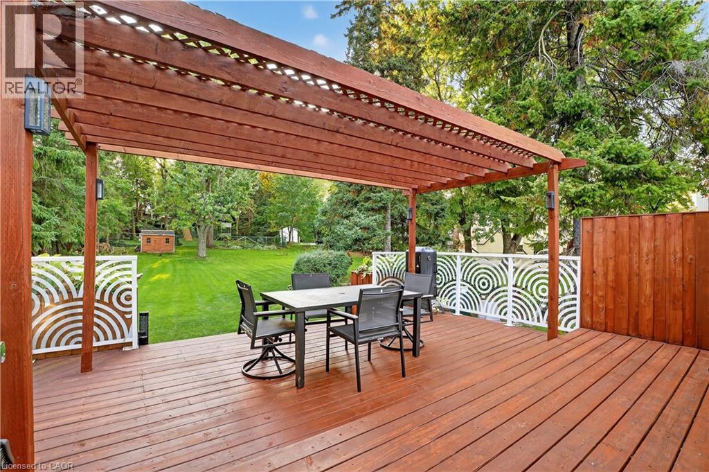 13 Roosevelt Avenue, Waterloo, Ontario  N2L 2N2 - Photo 32 - 40774674