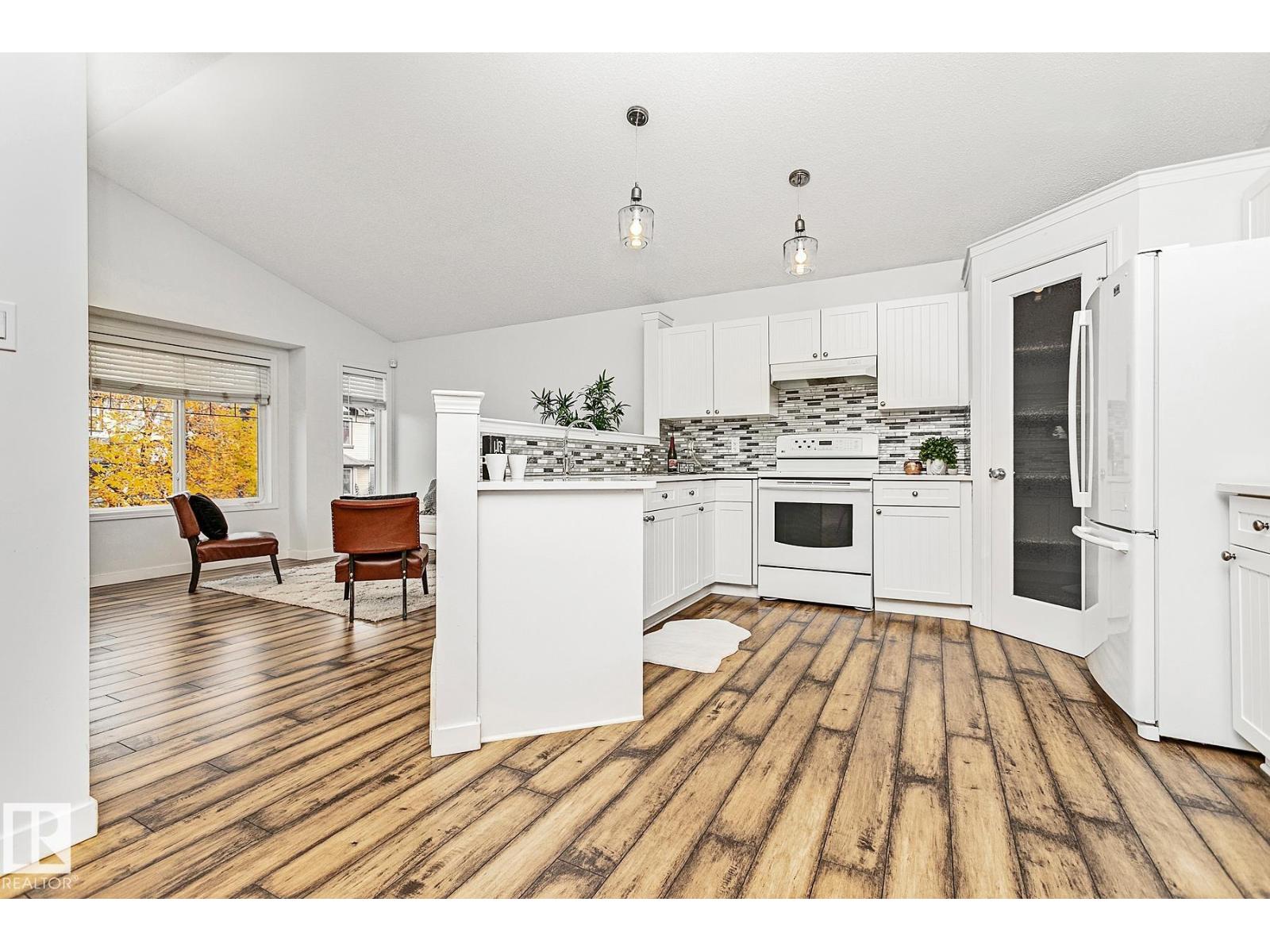 7822 Schmid Pl Nw, Edmonton, Alberta  T6R 0K5 - Photo 12 - E4462055