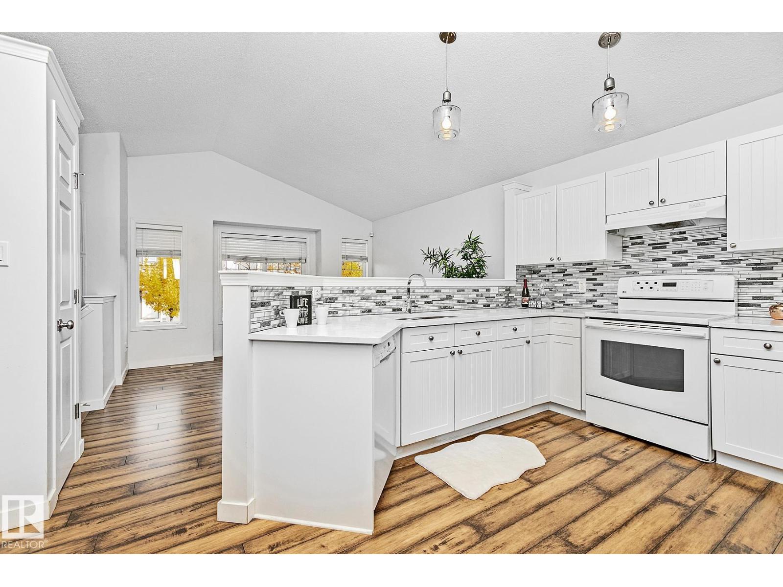 7822 Schmid Pl Nw, Edmonton, Alberta  T6R 0K5 - Photo 13 - E4462055