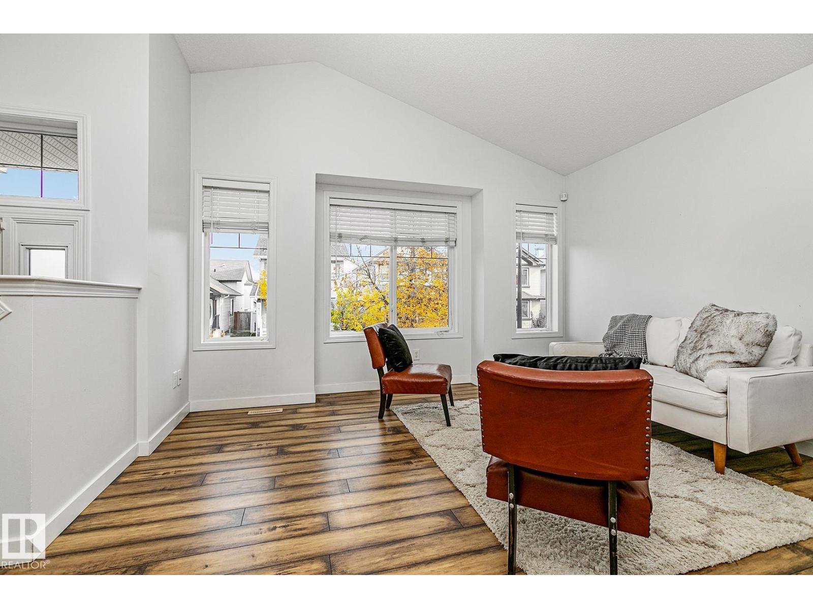 7822 Schmid Pl Nw, Edmonton, Alberta  T6R 0K5 - Photo 7 - E4462055