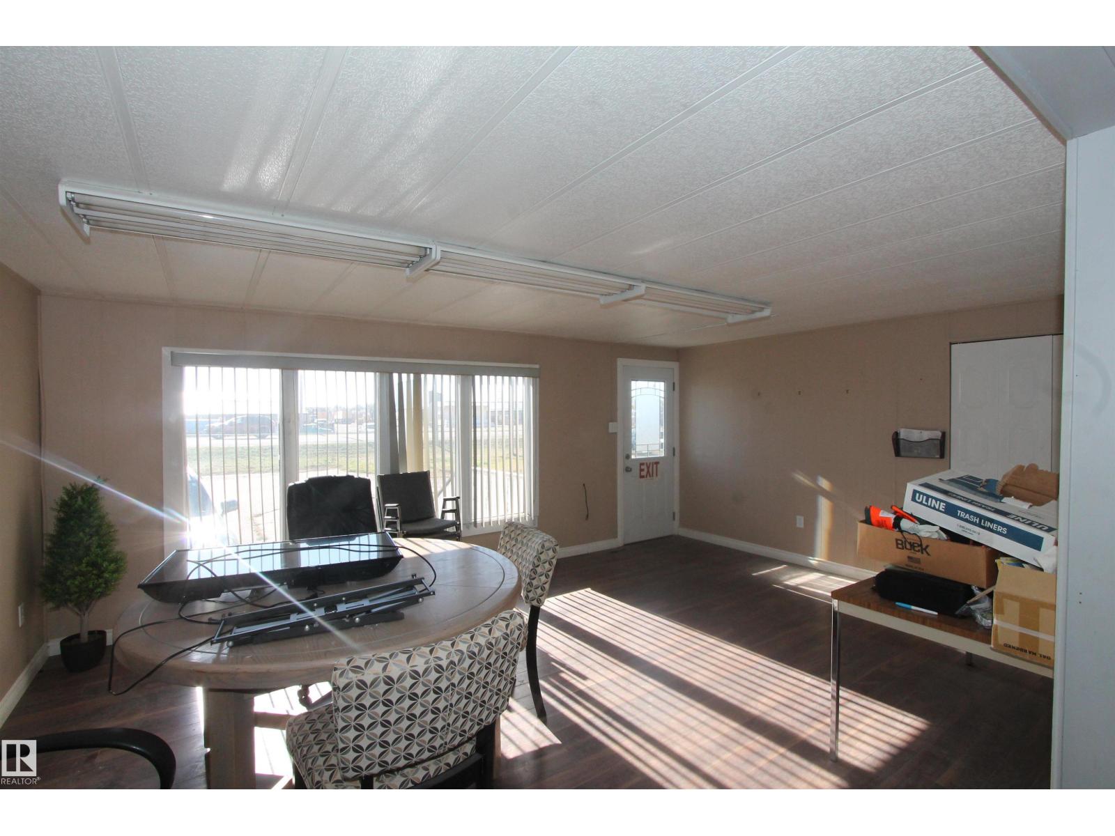 85 & 89 Diamond Av, Spruce Grove, Alberta  T7X 4C3 - Photo 32 - E4460054