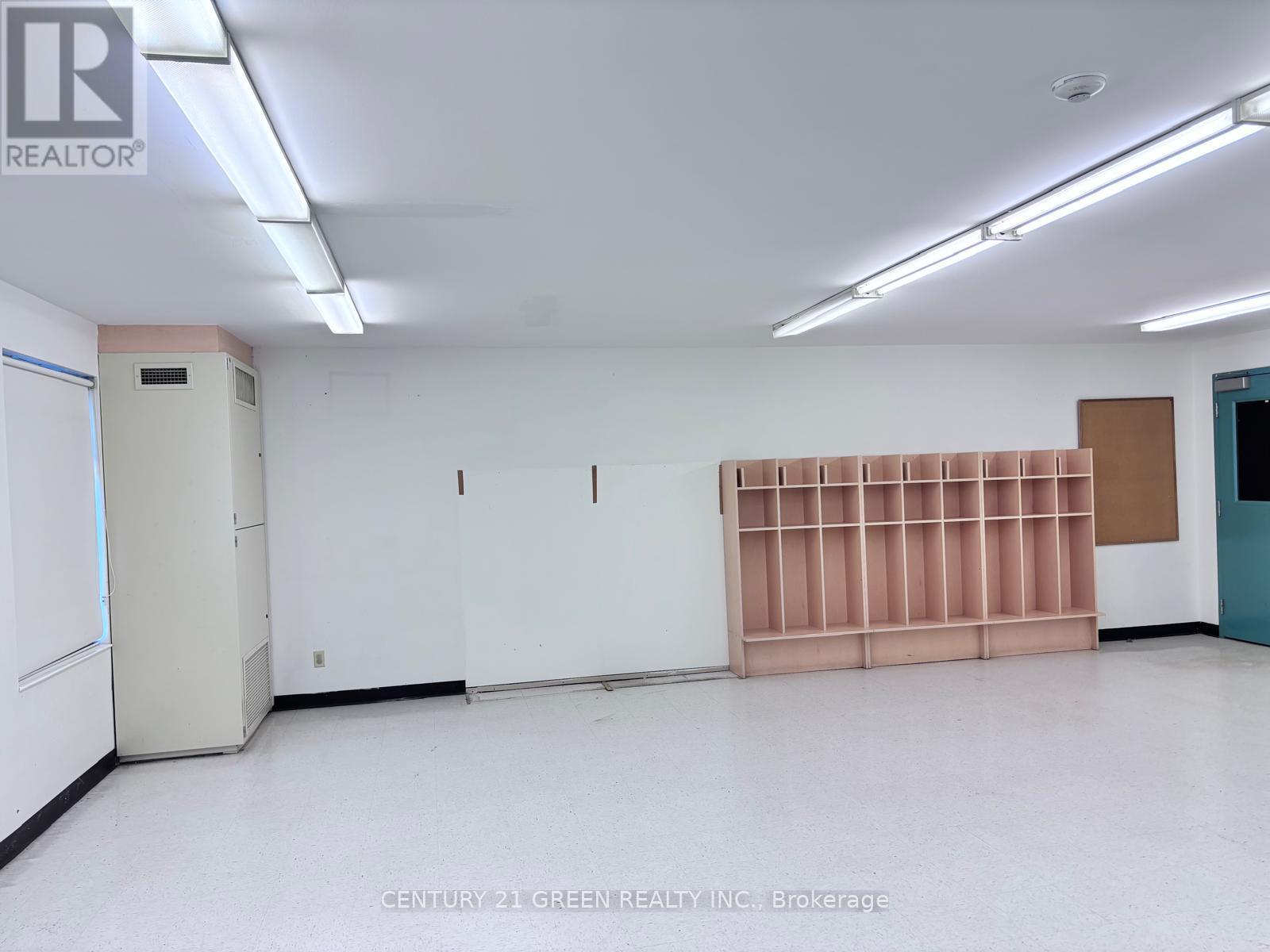 9399 Mcnaughton Line E, Chatham-Kent (Chatham), Ontario  N7M 5J7 - Photo 22 - X12450395