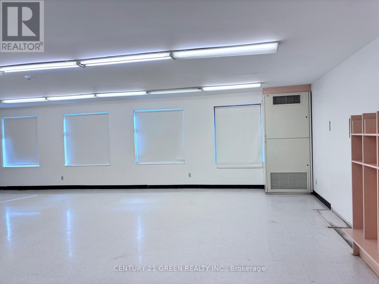 9399 Mcnaughton Line E, Chatham-Kent (Chatham), Ontario  N7M 5J7 - Photo 23 - X12450395