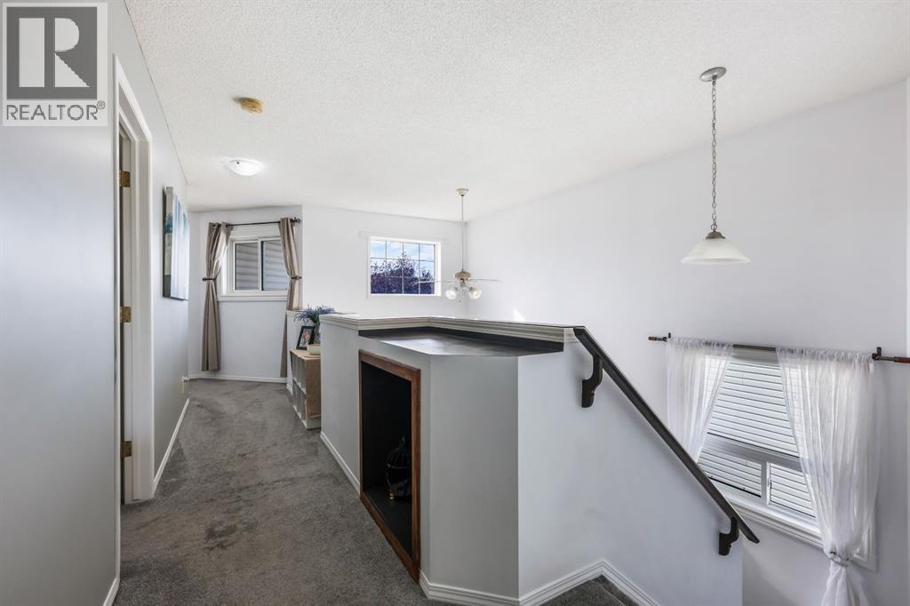 3720 Douglas Ridge Way Se, Calgary, Alberta  T2Z 3B6 - Photo 18 - A2260862