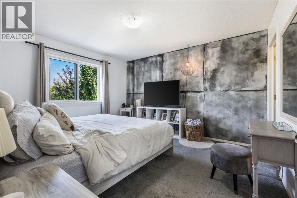 3720 Douglas Ridge Way Se, Calgary, Alberta  T2Z 3B6 - Photo 19 - A2260862