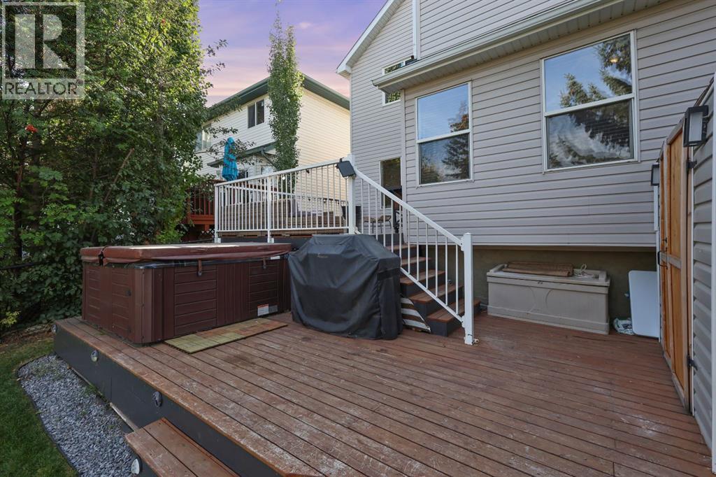 3720 Douglas Ridge Way Se, Calgary, Alberta  T2Z 3B6 - Photo 35 - A2260862