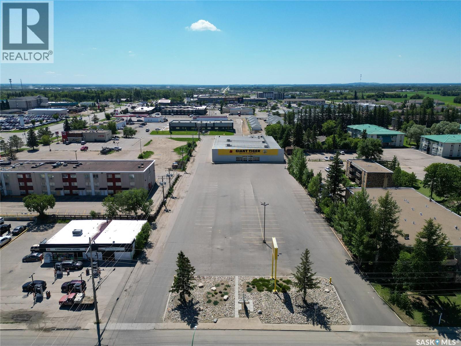 St W 267 32nd Street W, Prince Albert, Saskatchewan  S6V 5Z2 - Photo 3 - SK020828