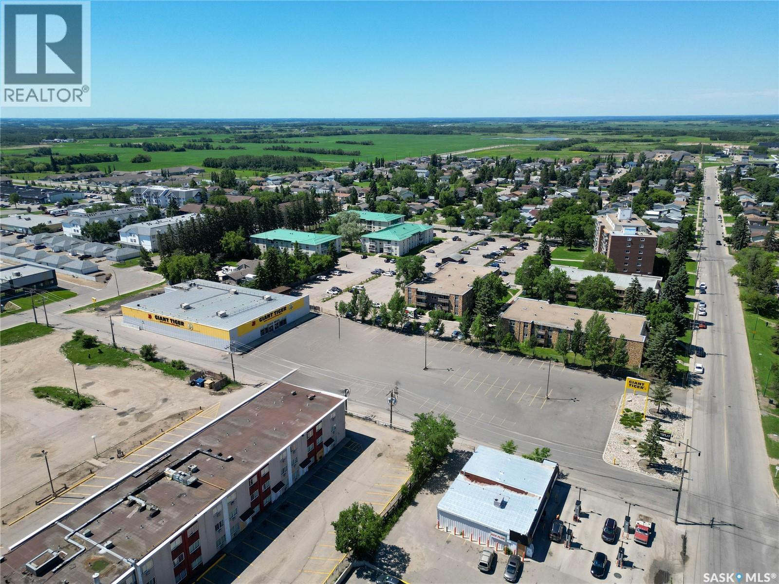 St W 267 32nd Street W, Prince Albert, Saskatchewan  S6V 5Z2 - Photo 5 - SK020828