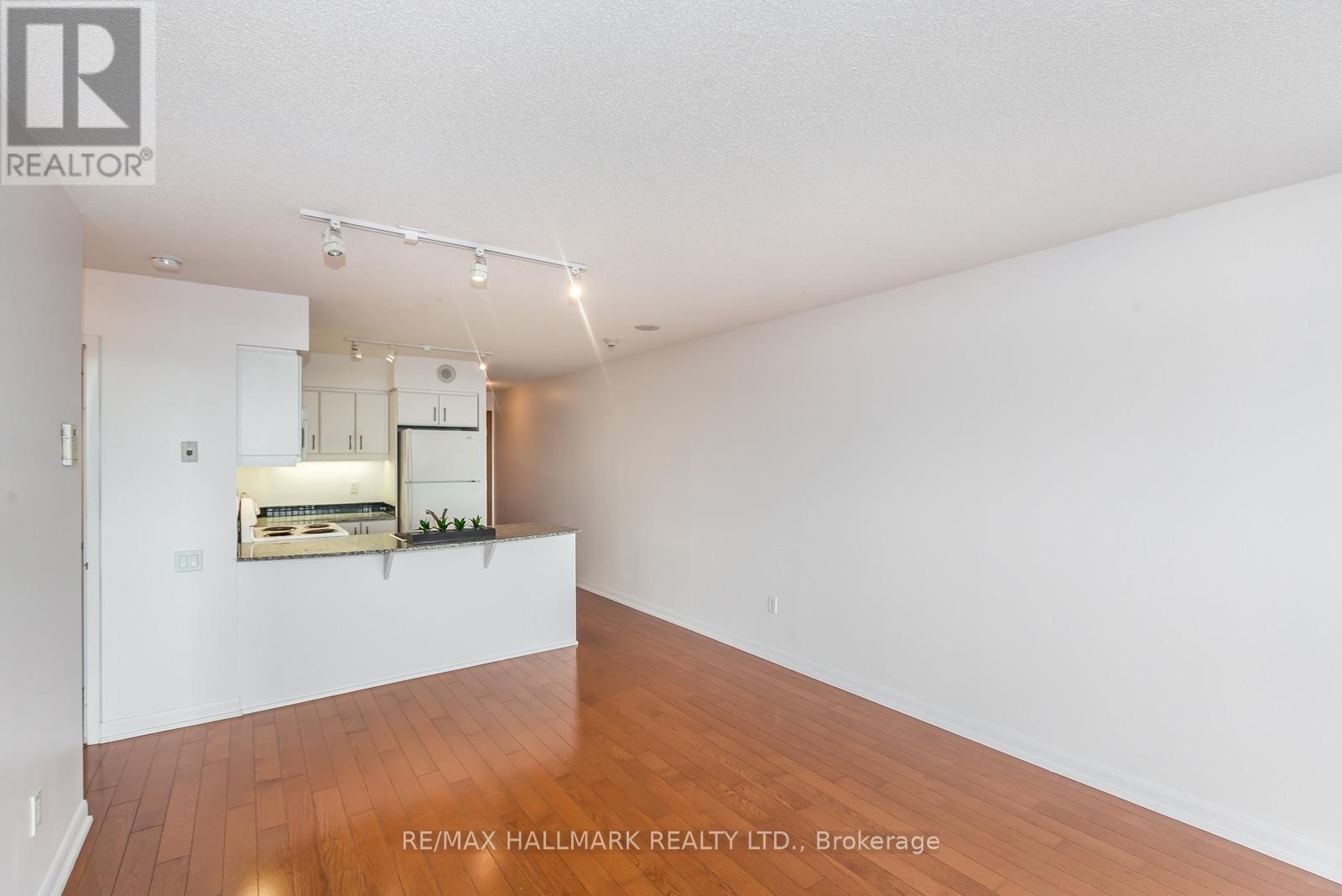 1701 - 33 Sheppard Avenue E, Toronto, Ontario  M2N 7K1 - Photo 9 - C12461750