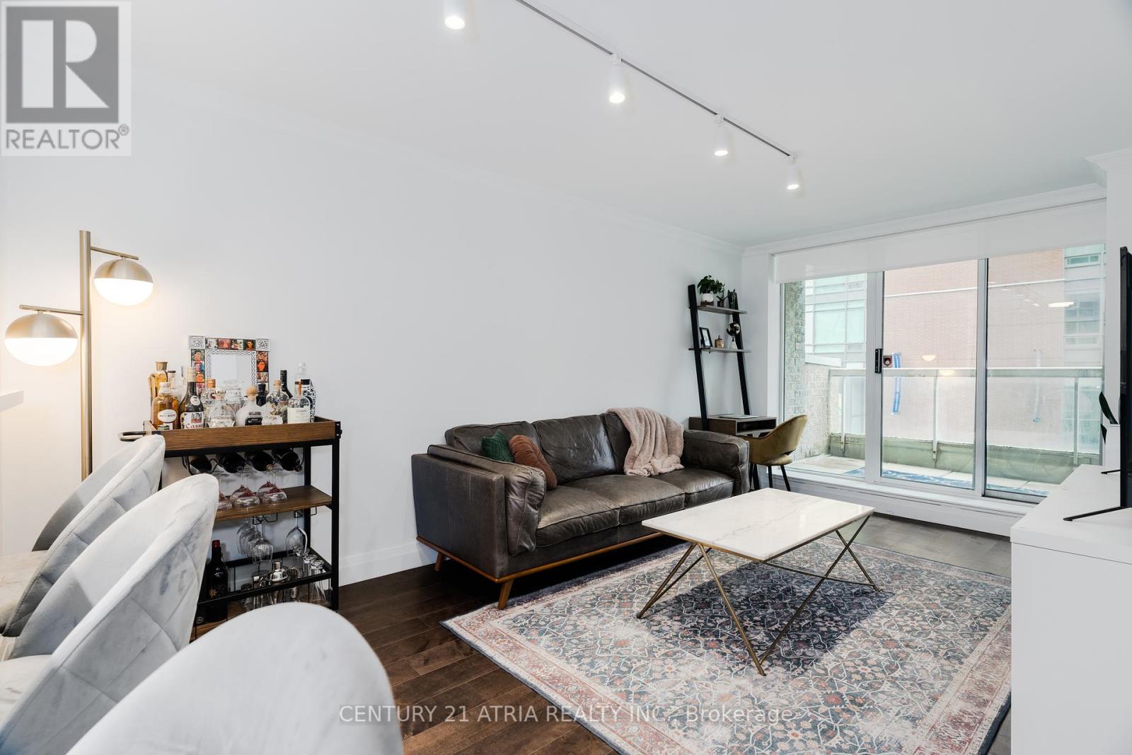 203 - 330 Adelaide Street E, Toronto, Ontario  M5A 4S9 - Photo 2 - C12461757
