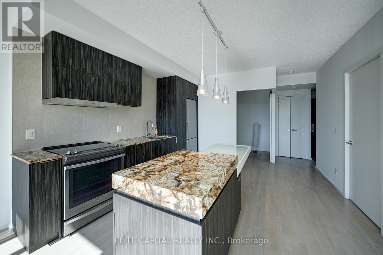 1803 - 101 Charles Street E, Toronto, Ontario  M4Y 1V2 - Photo 6 - C12461764