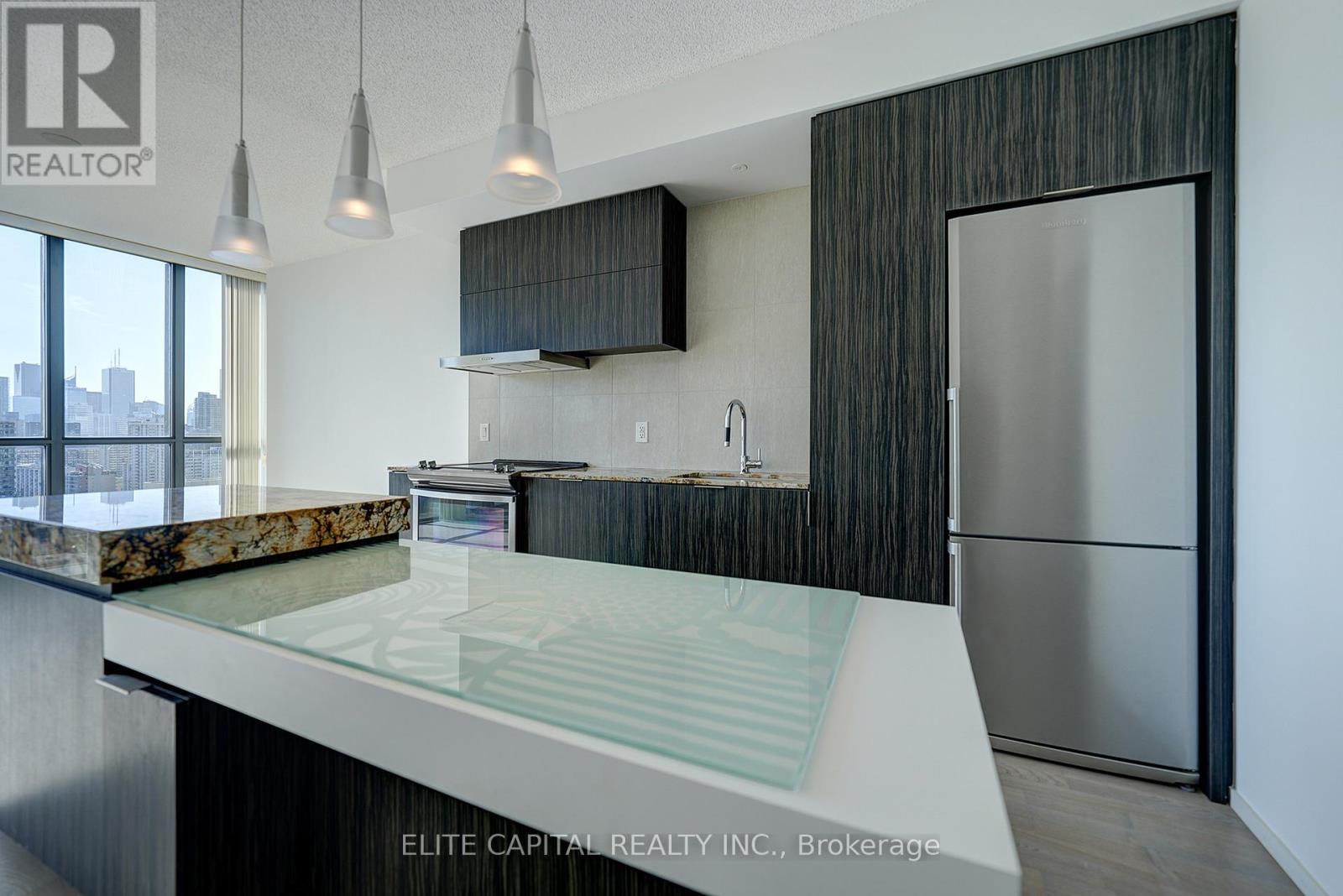 1803 - 101 Charles Street E, Toronto, Ontario  M4Y 1V2 - Photo 7 - C12461764
