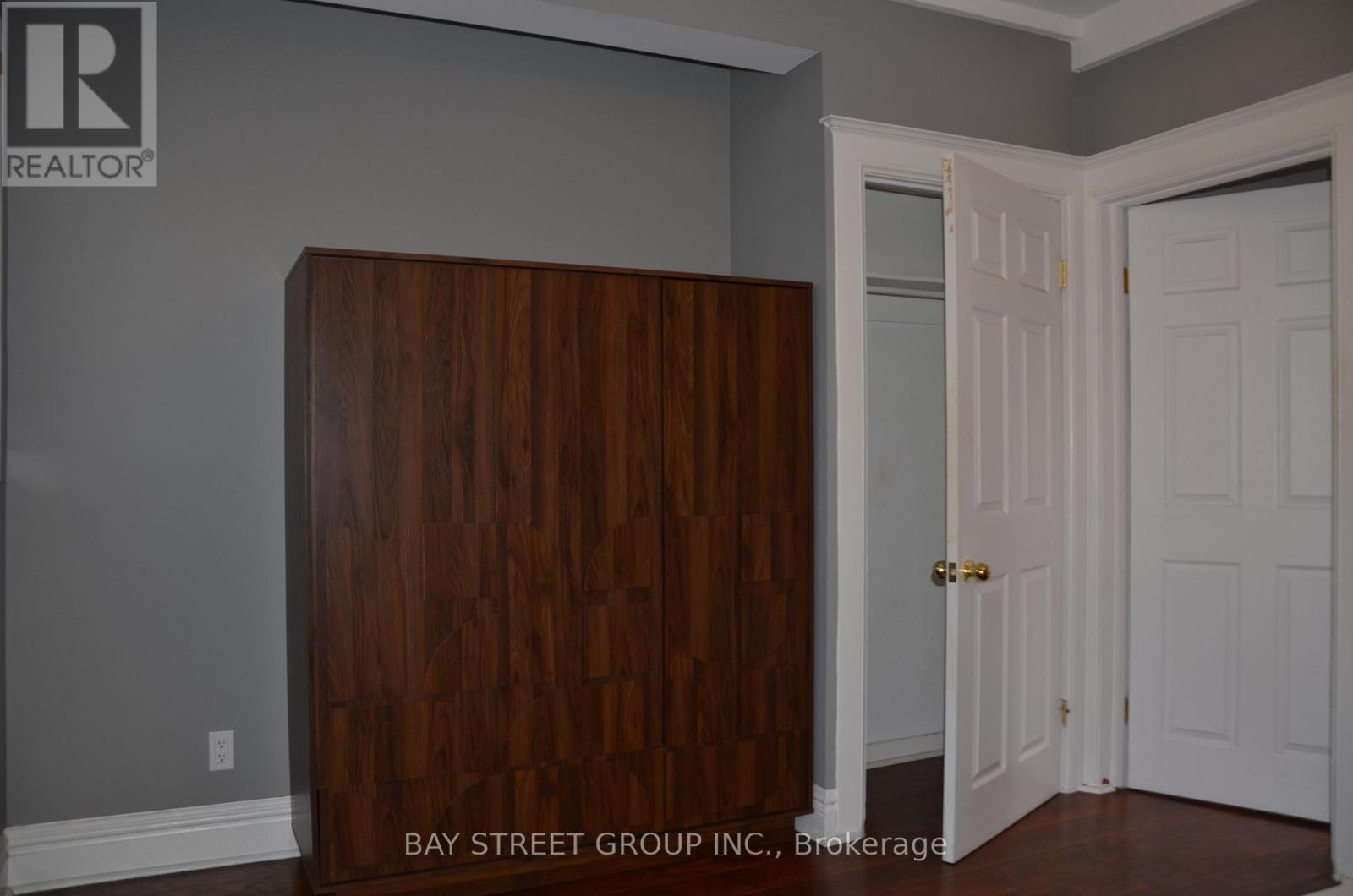 1915a Queen Street E, Toronto, Ontario  M4E 1H3 - Photo 9 - E12461738