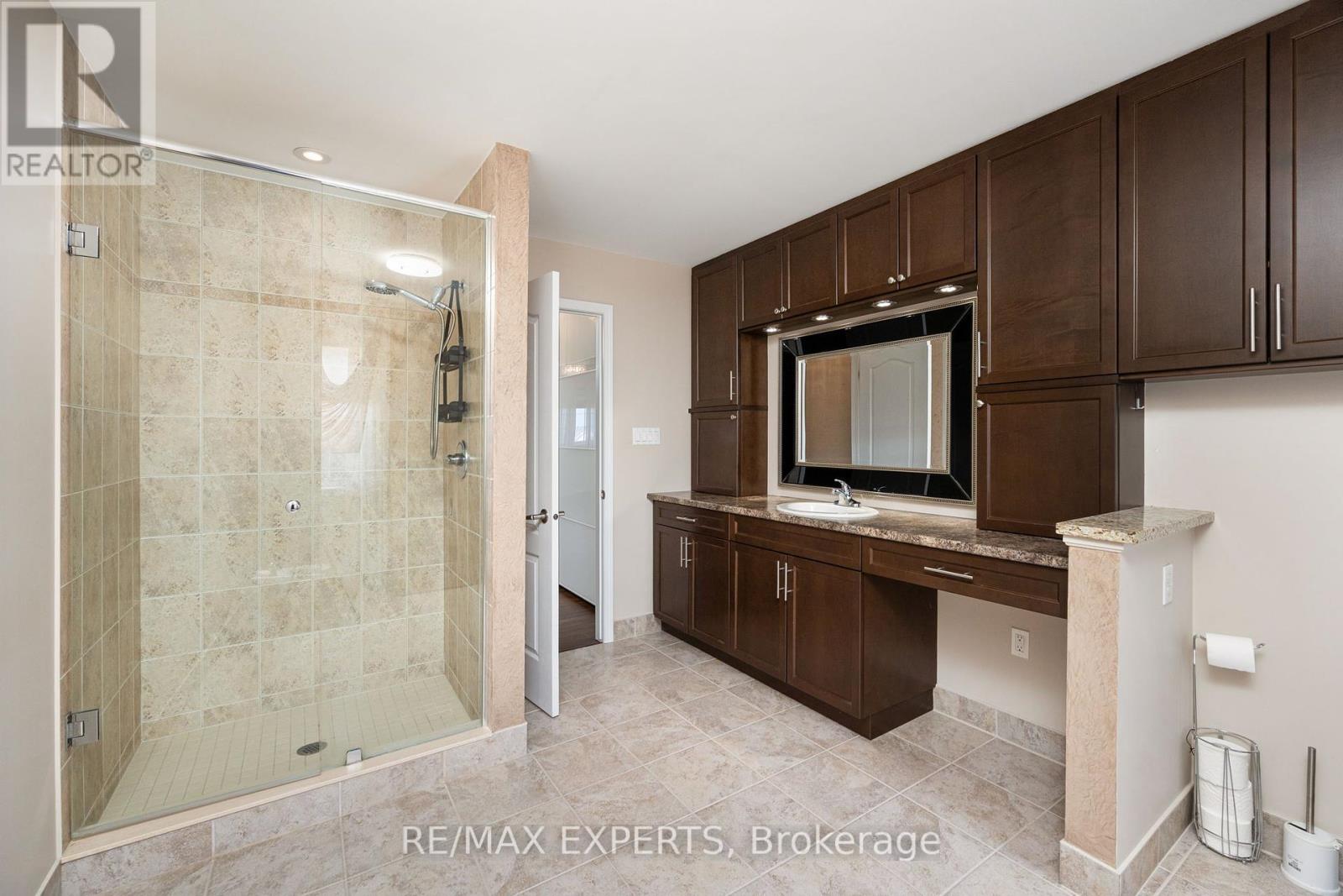 2071 Gibson Street, Innisfil, Ontario  L9S 4B7 - Photo 27 - N12461640
