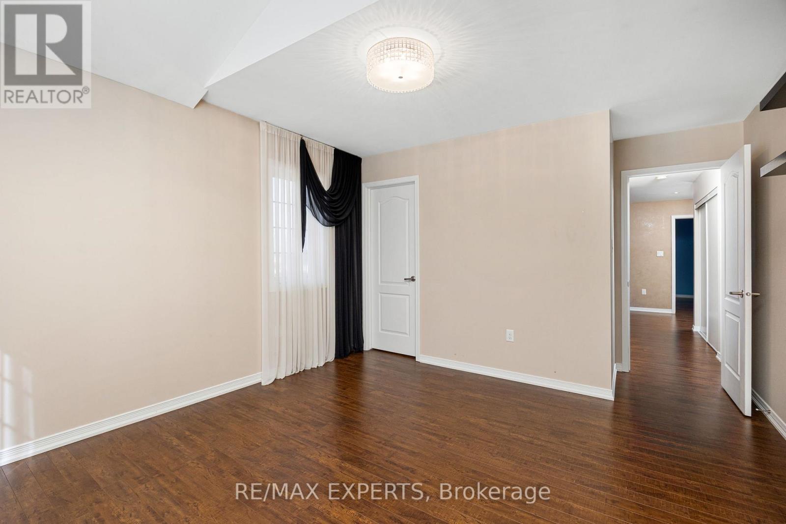2071 Gibson Street, Innisfil, Ontario  L9S 4B7 - Photo 29 - N12461640