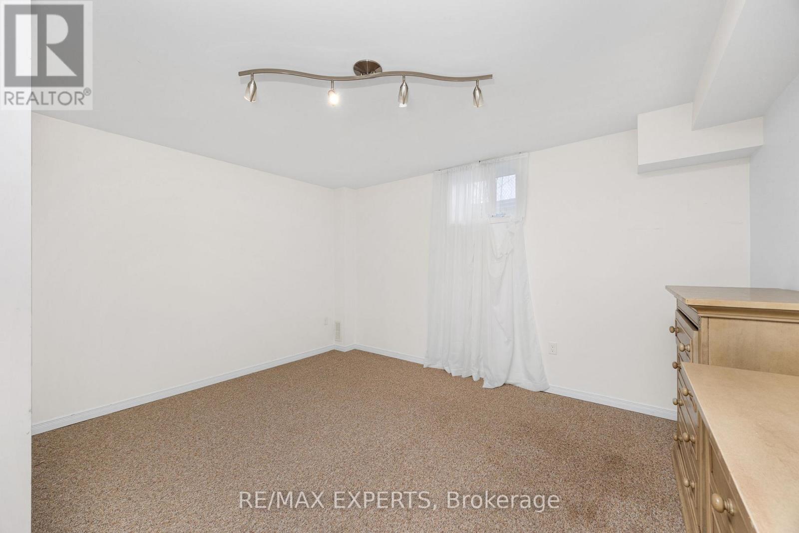 2071 Gibson Street, Innisfil, Ontario  L9S 4B7 - Photo 40 - N12461640