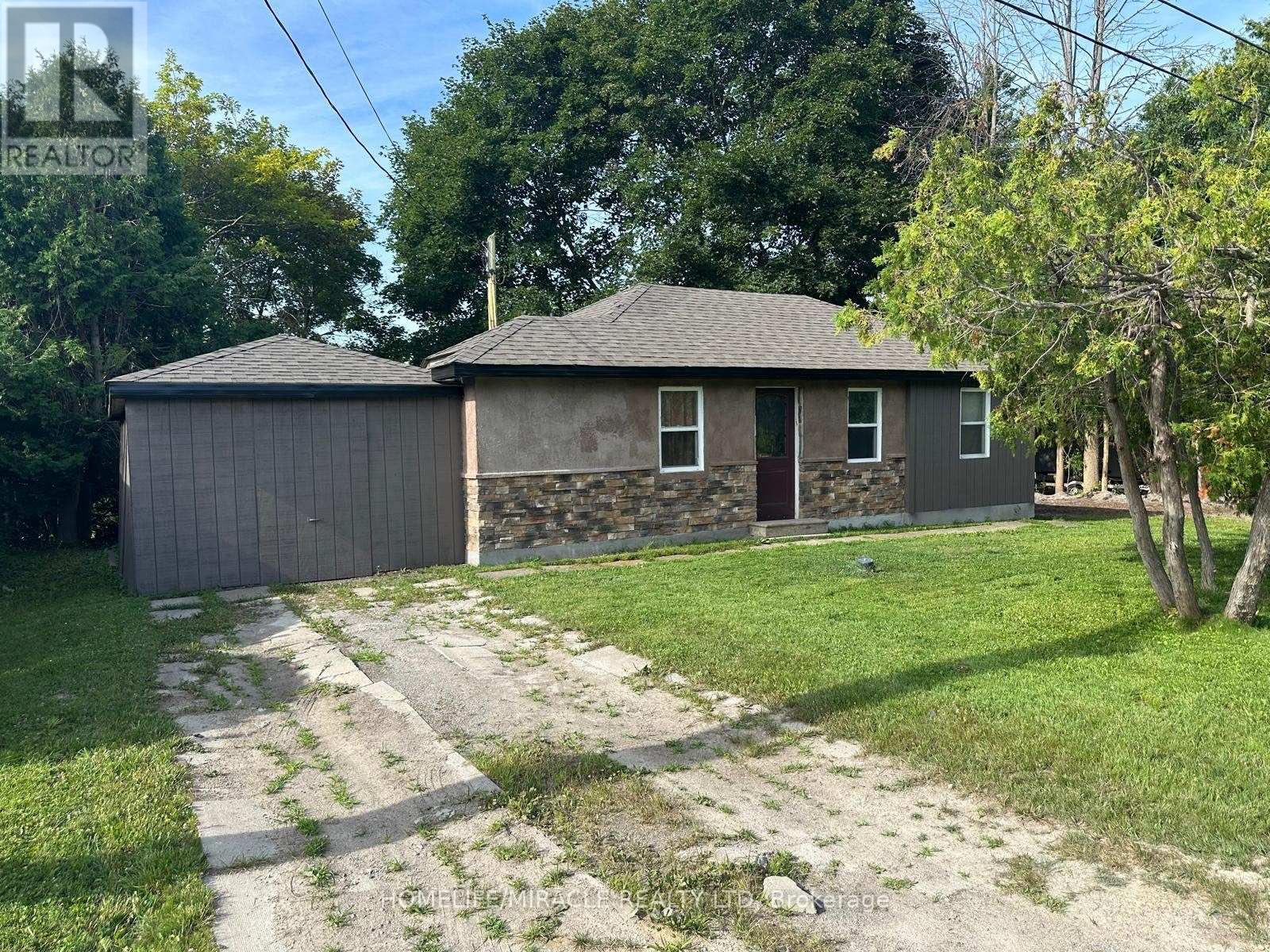 164 Riverbank Drive, Georgina, Ontario  L0E 1N0 - Photo 14 - N12461727
