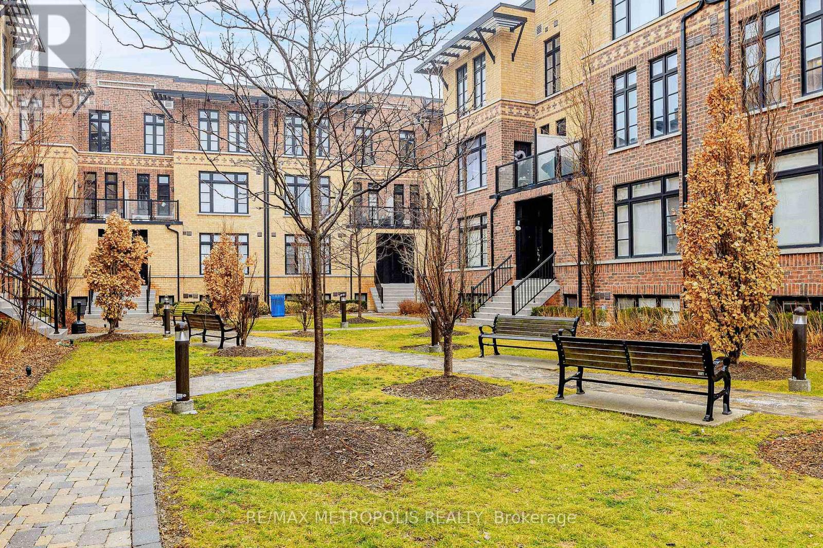 1 - 8171 Kipling Avenue, Vaughan, Ontario  L4L 0G4 - Photo 32 - N12461762