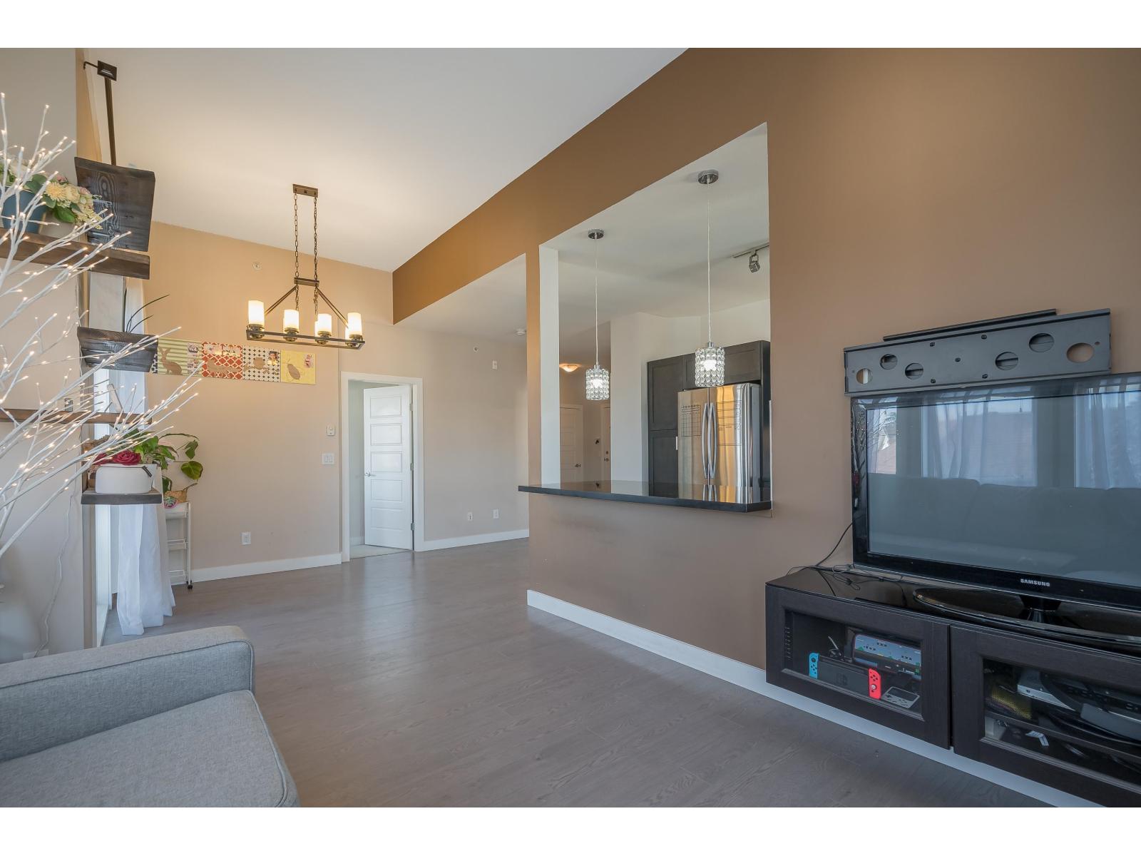 403 20068 Fraser Highway, Langley, British Columbia  V3A 0H2 - Photo 11 - R3057877