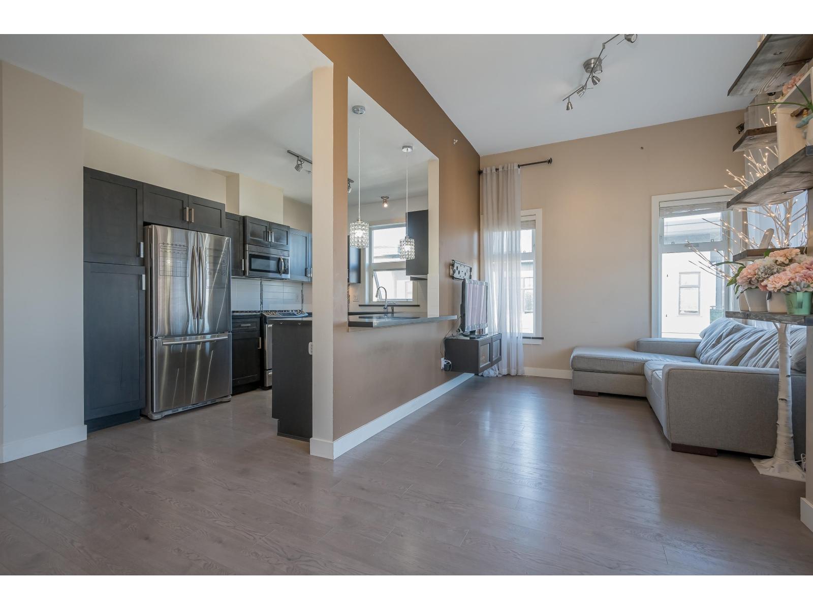 403 20068 Fraser Highway, Langley, British Columbia  V3A 0H2 - Photo 6 - R3057877