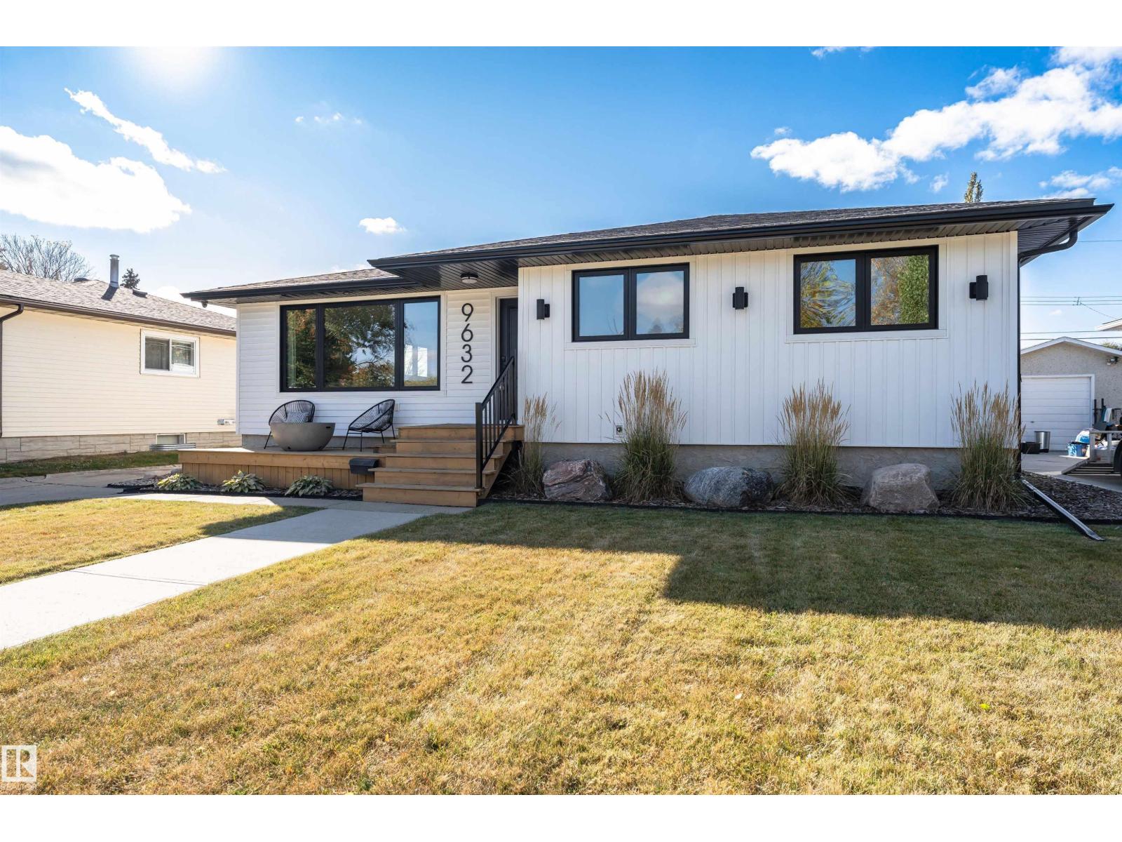 9632 68a St Nw, Edmonton, Alberta  T6B 1V2 - Photo 3 - E4462057