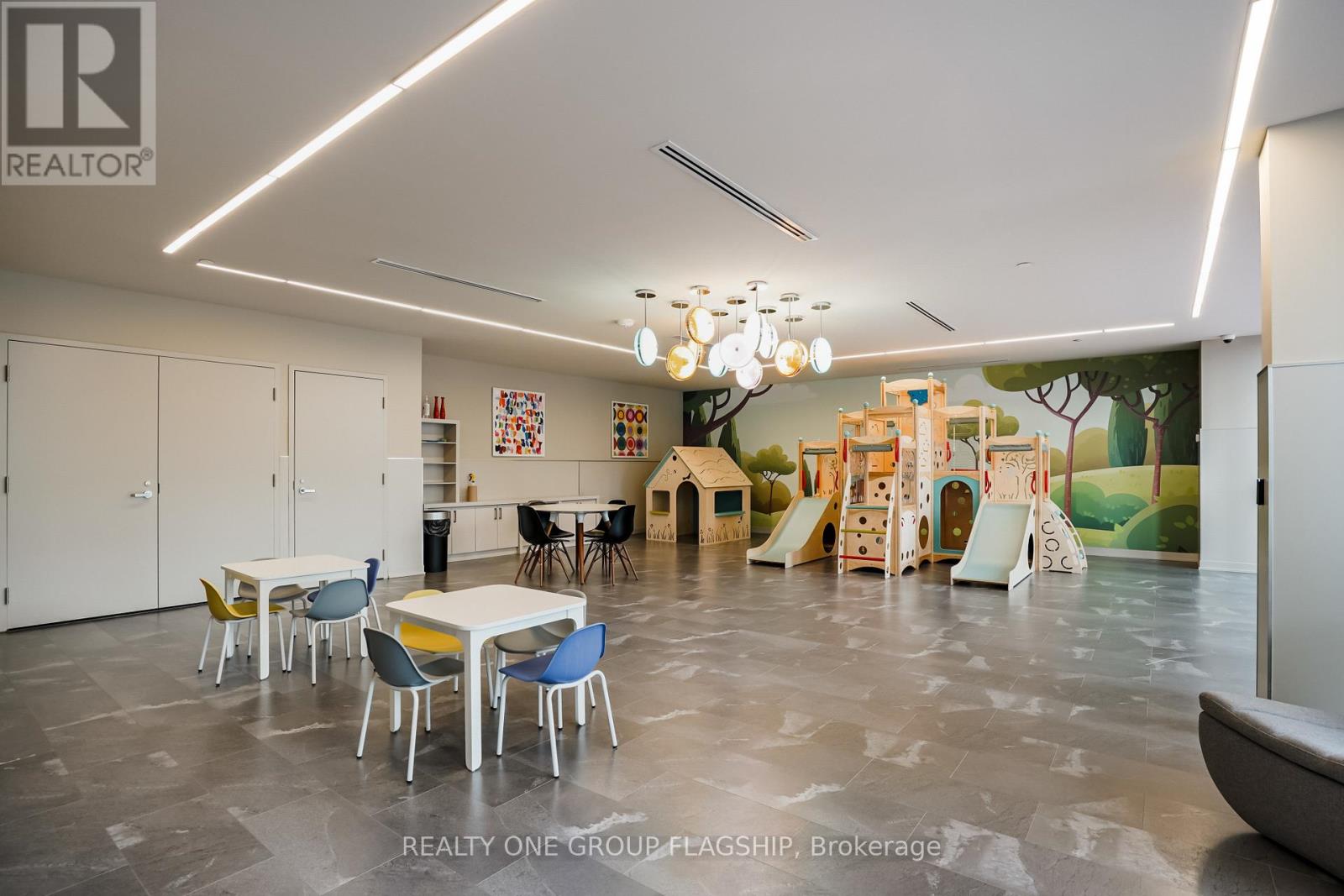 725 - 4055 Parkside Village Drive, Mississauga, Ontario  L5B 0K8 - Photo 15 - W12461740